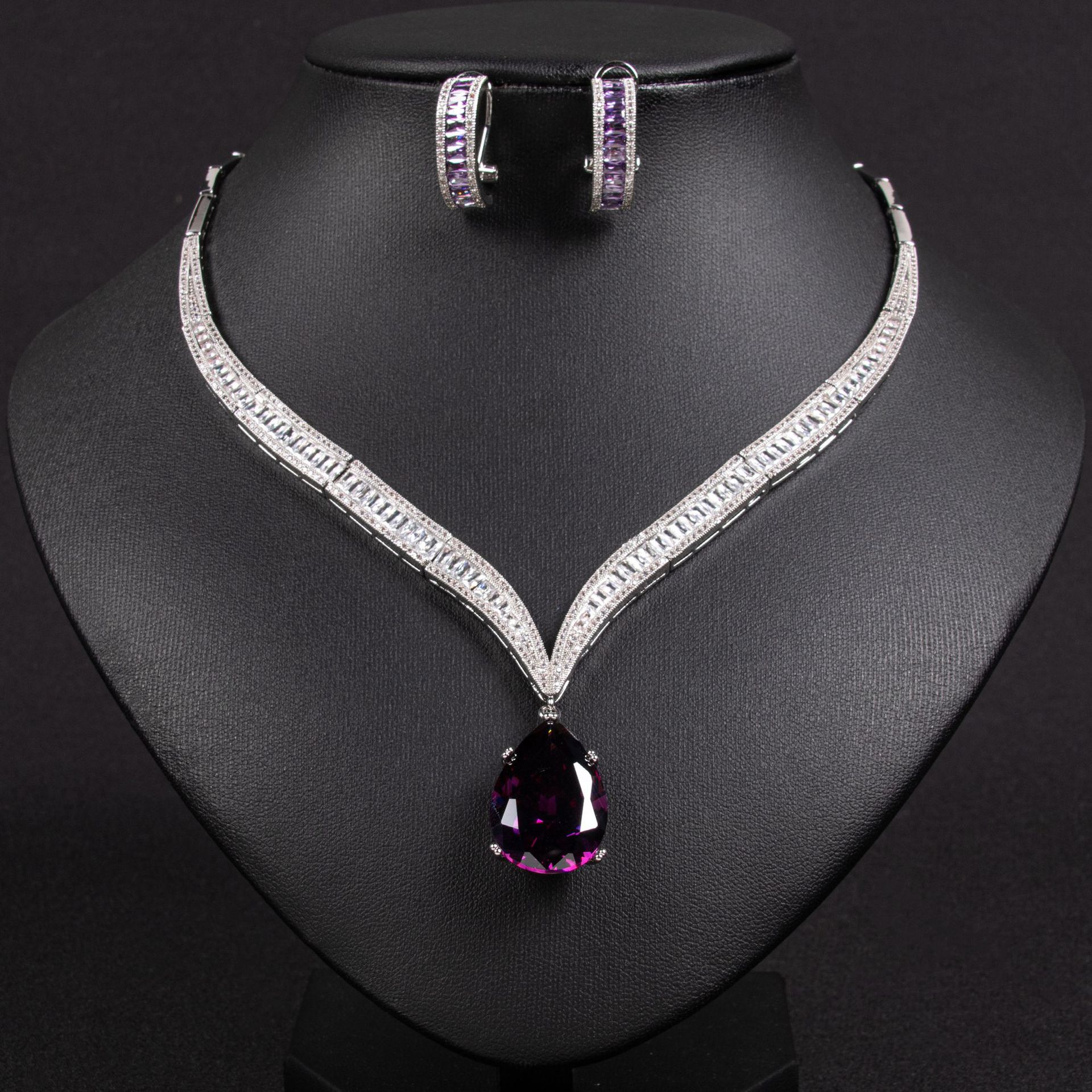 New zircon jewelry sets suitable for weddings