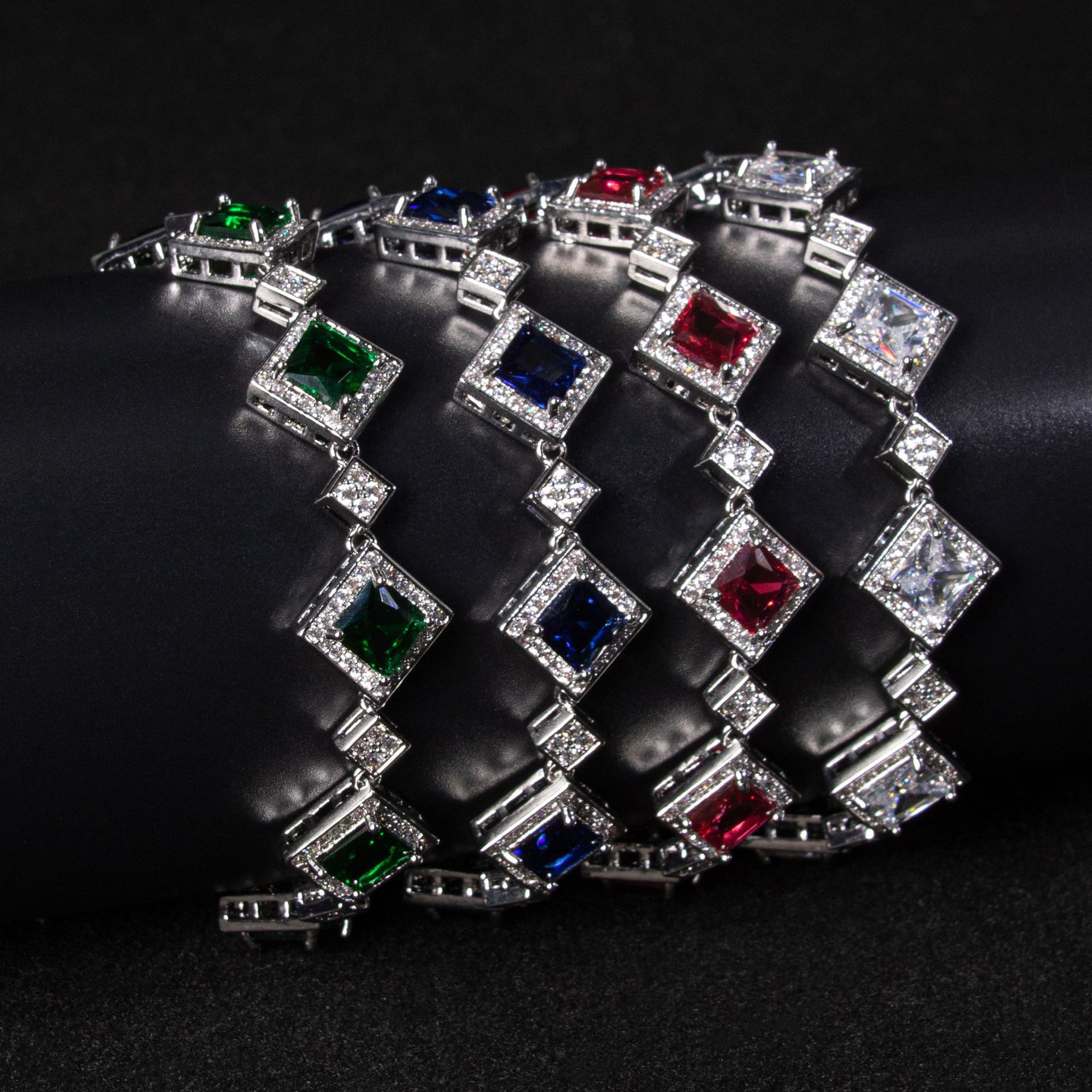 New affordable high quality zircon bracelet