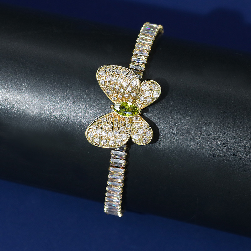 New butterfly zircon bracelet