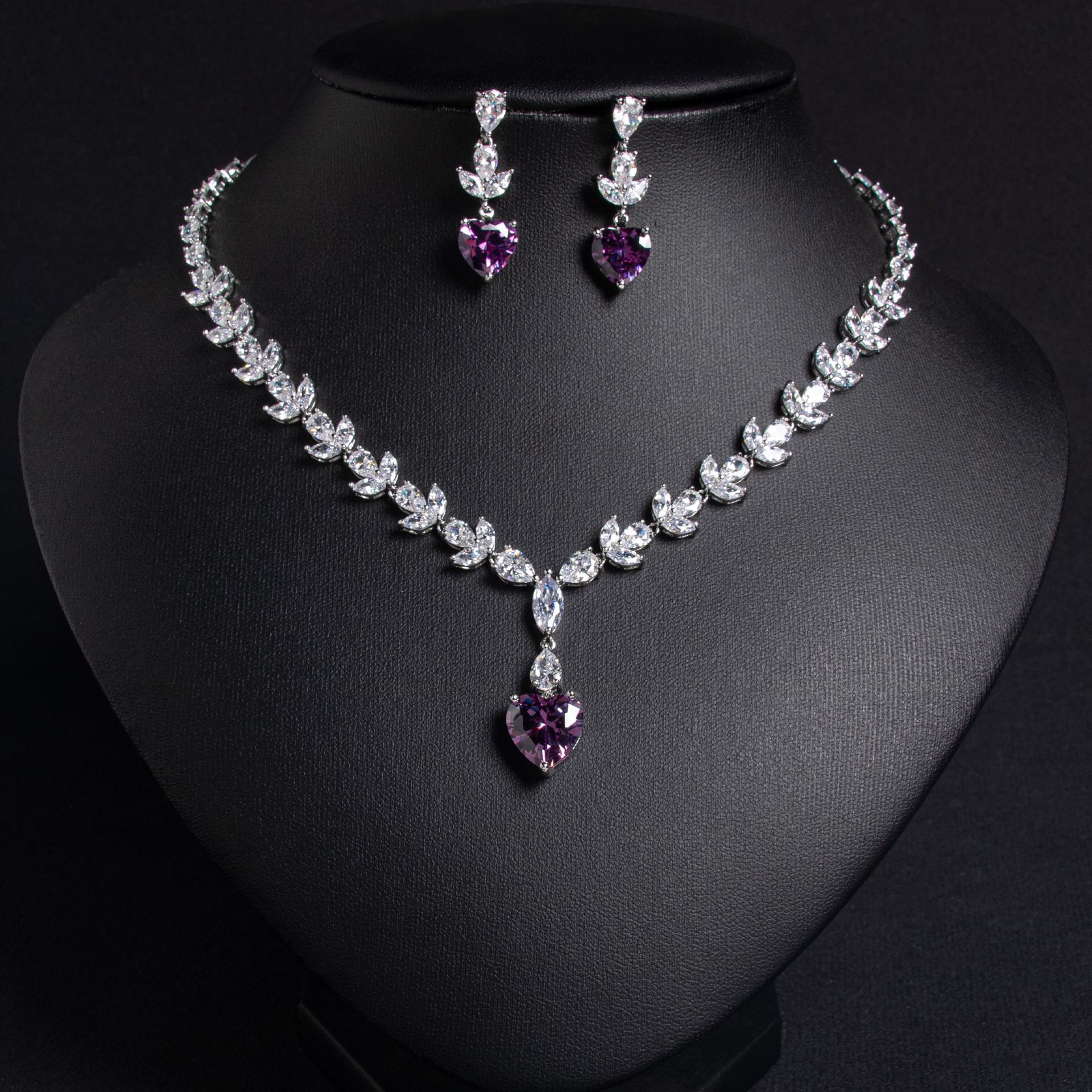 Zircon jewelry set