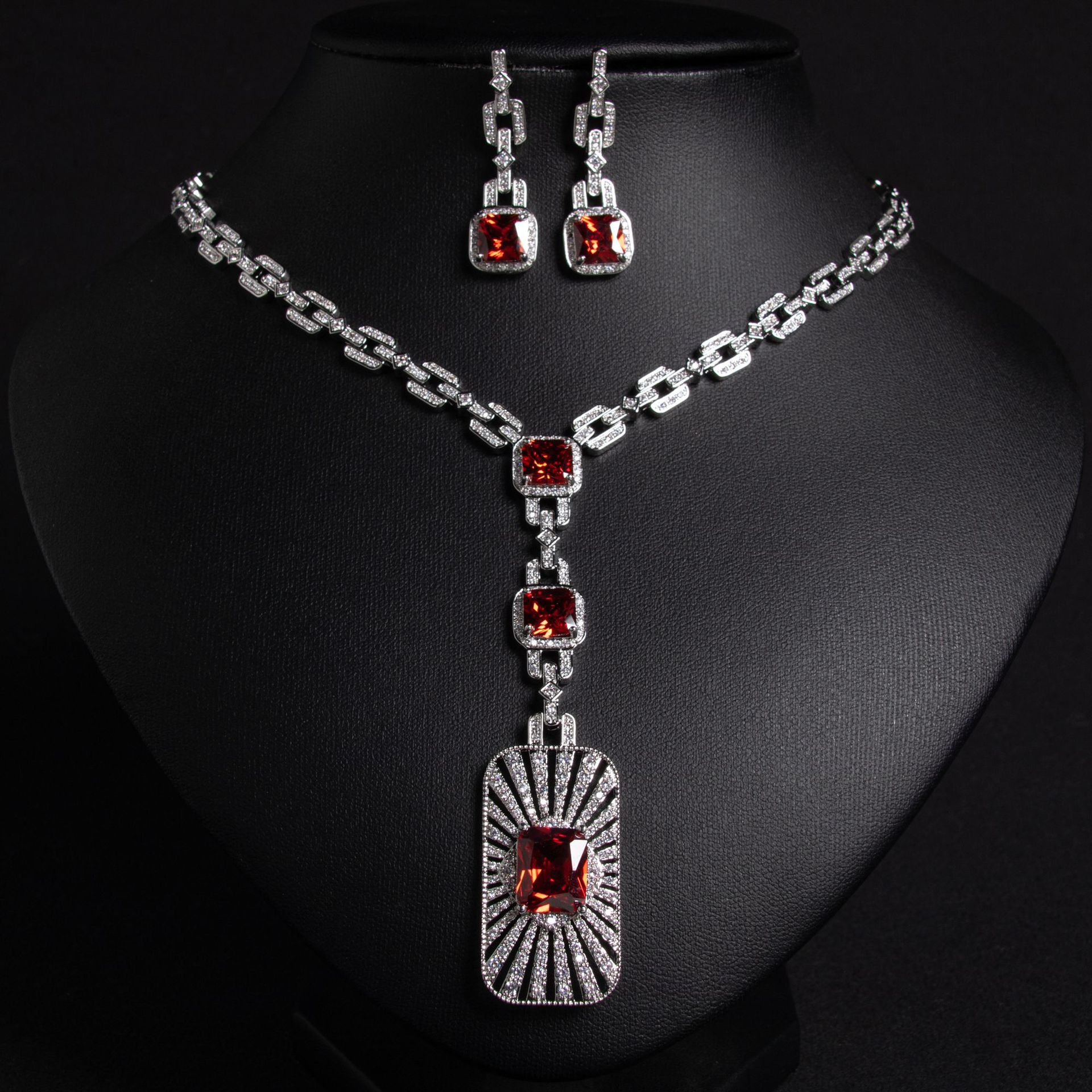Zircon jewelry set