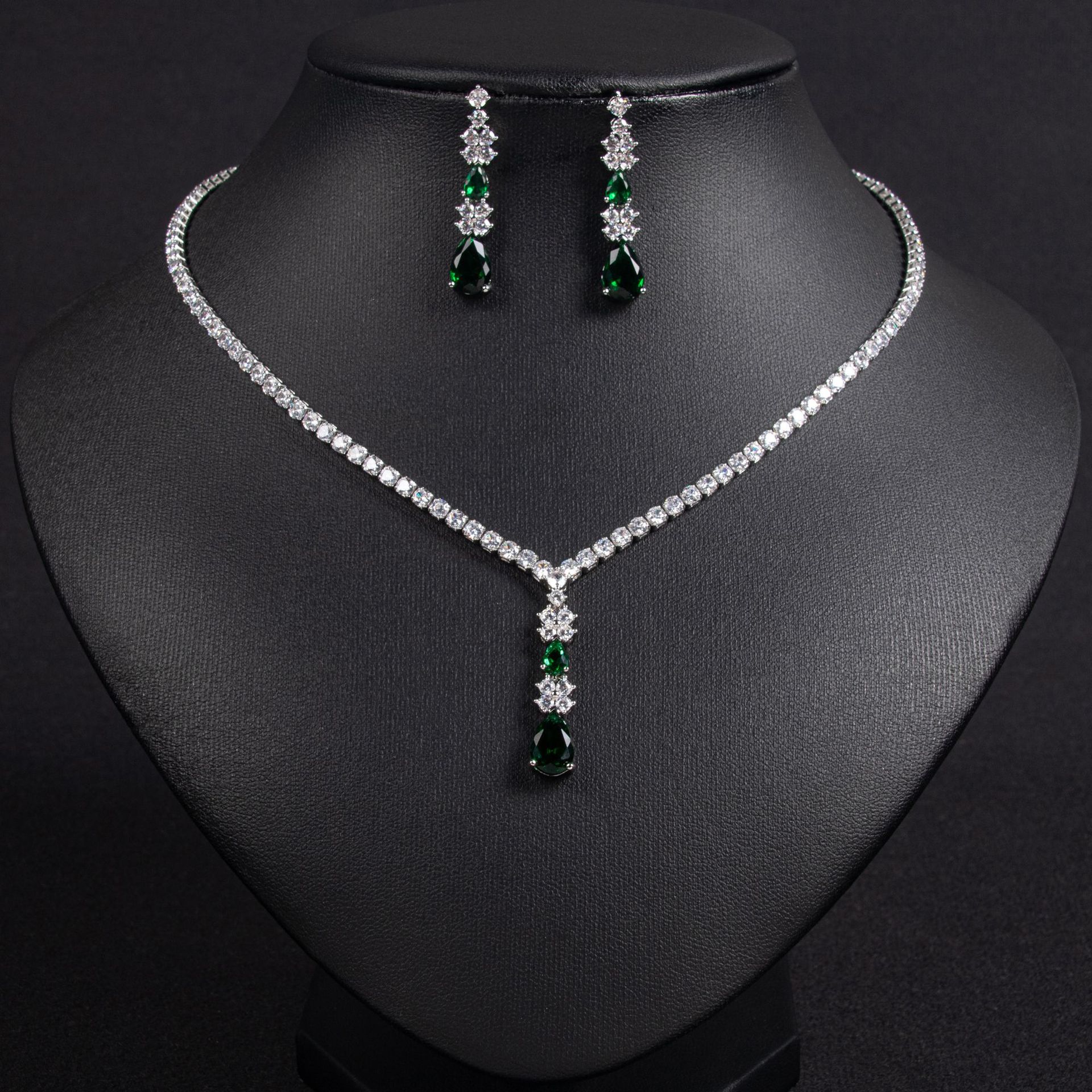 New simple zircon jewelry set