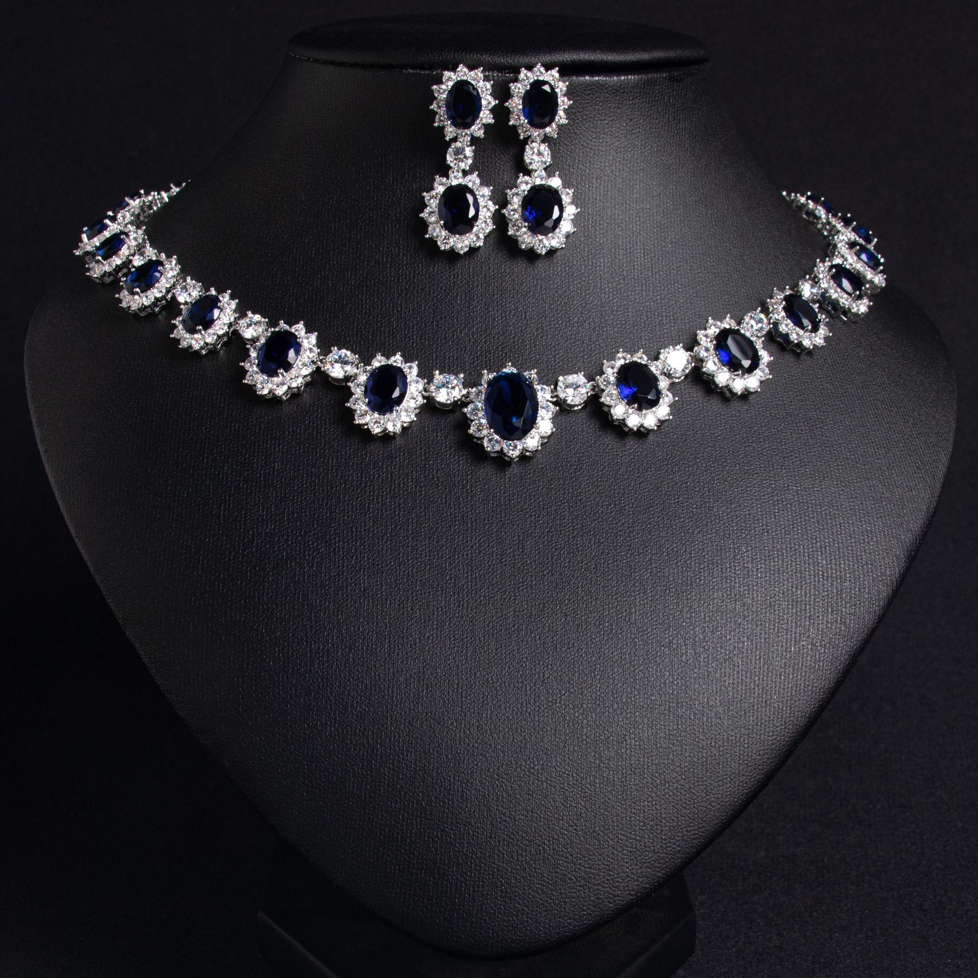 Zircon jewelry set