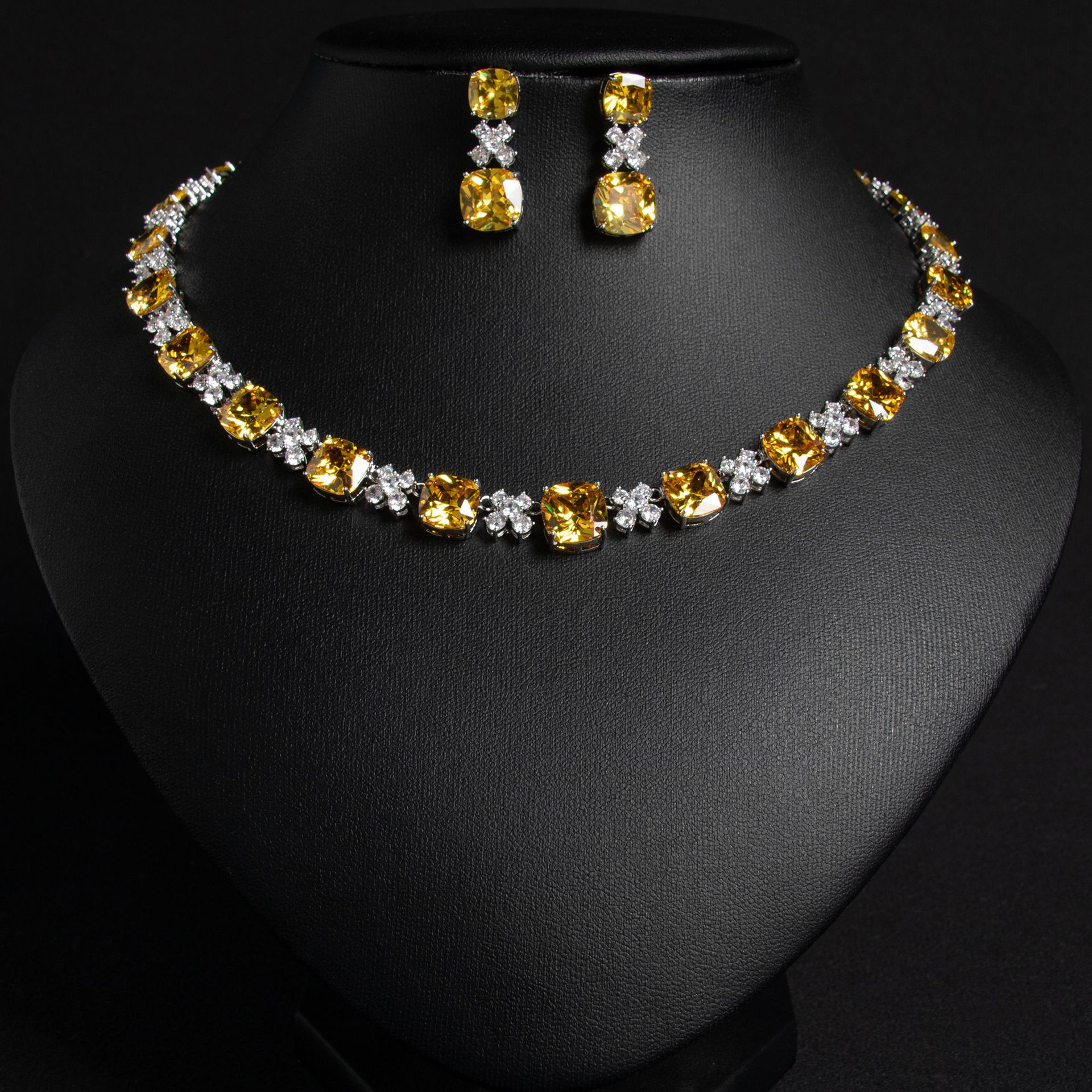 New arrival simple design zircon jewelry set