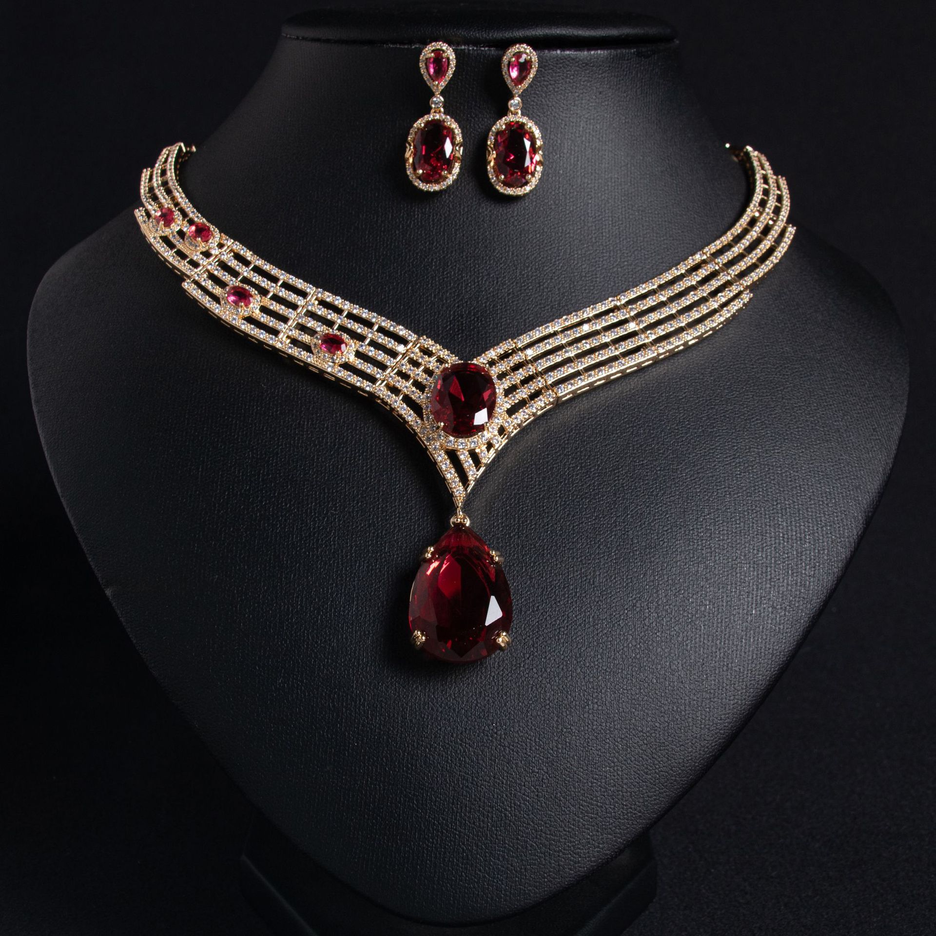 Zircon jewelry set