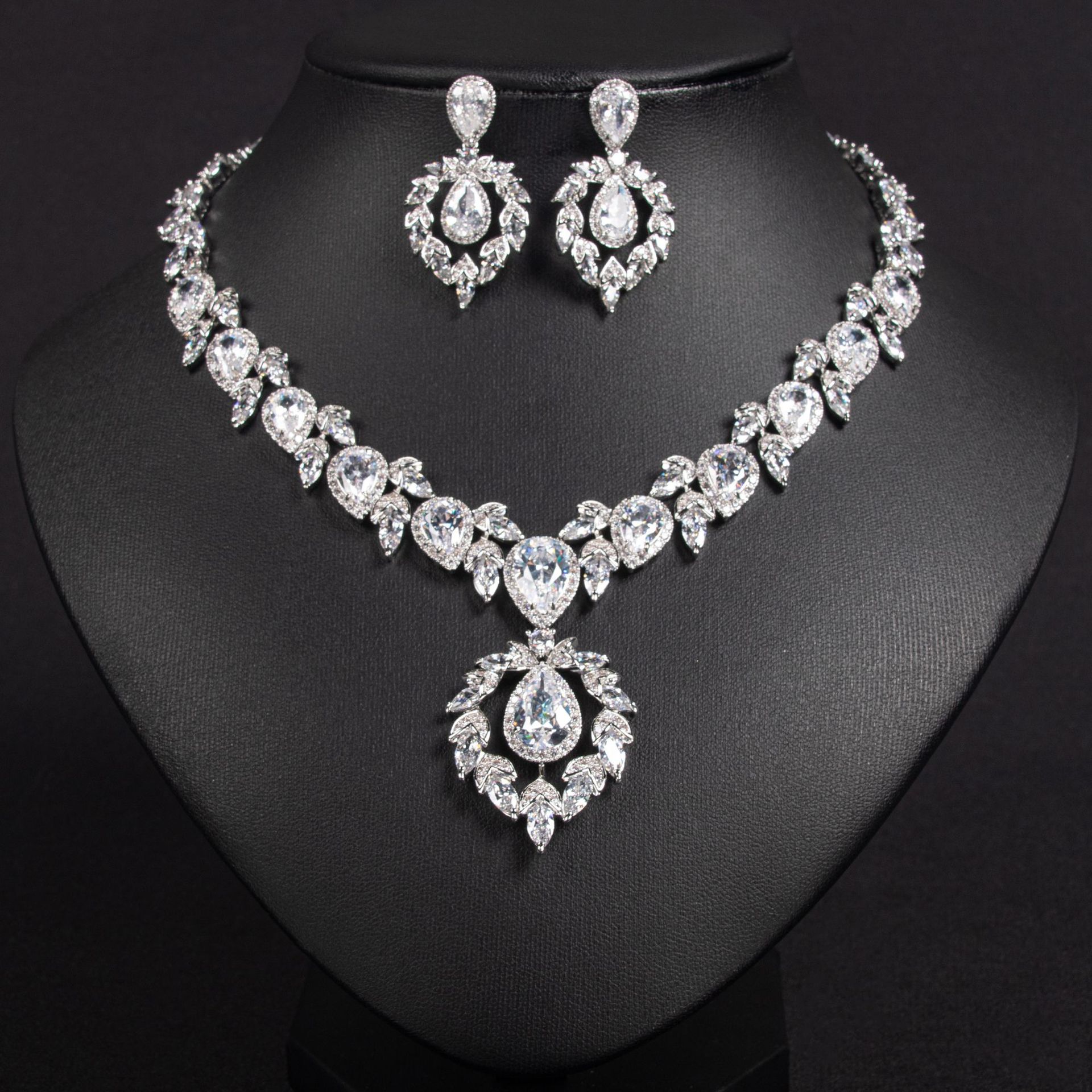 New Luxury Zircon Jewelry Set