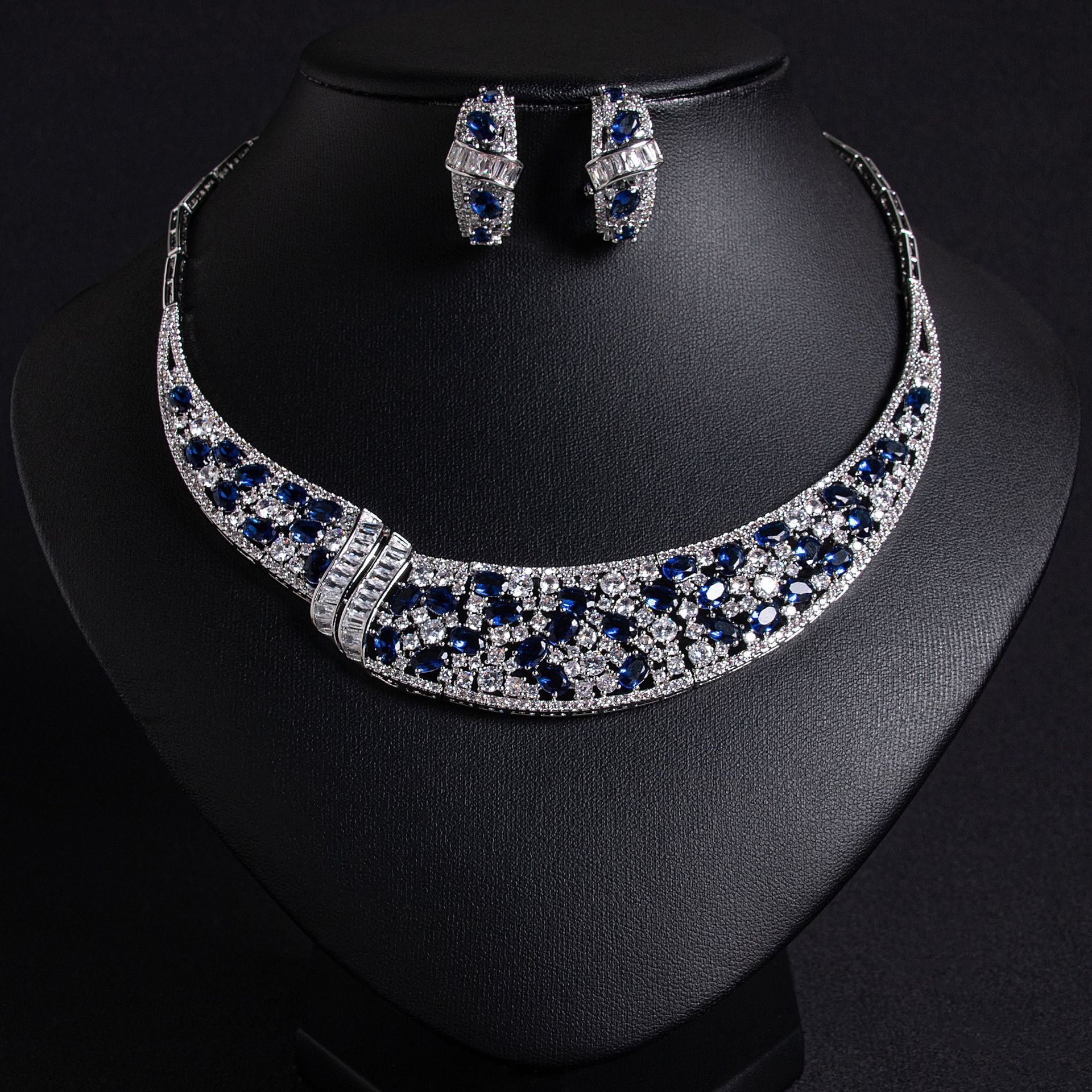 New dazzling zircon jewelry set