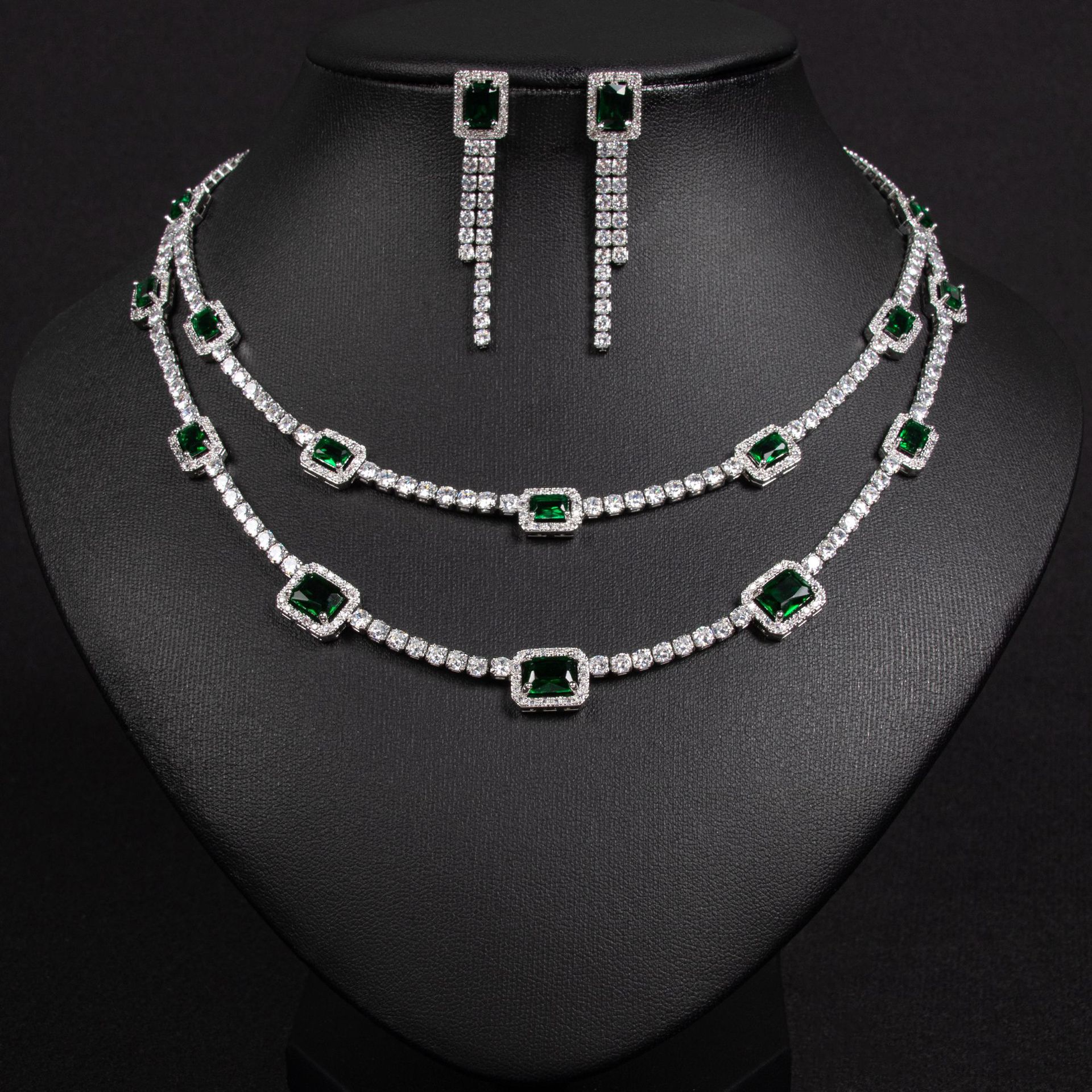 Zircon jewelry set