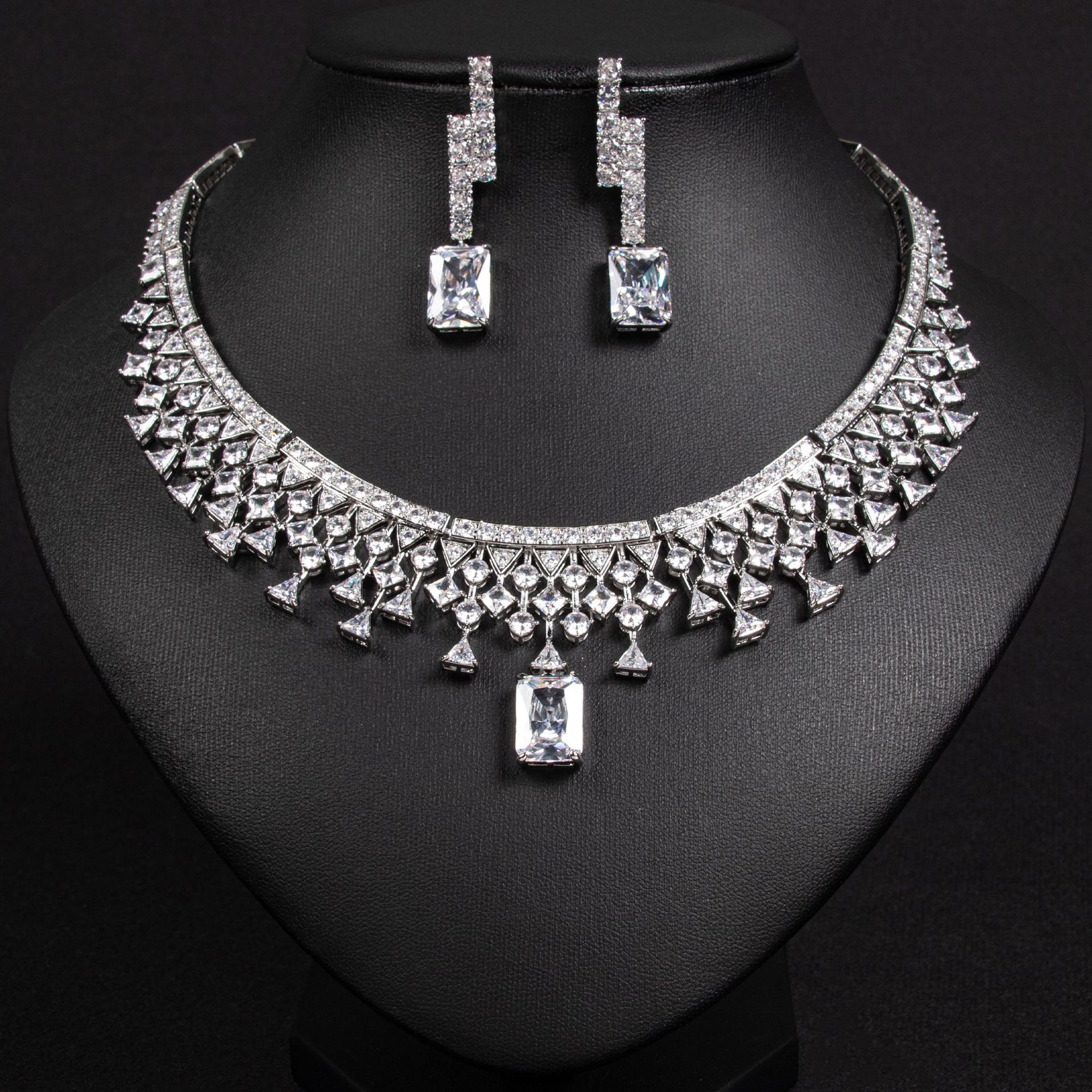 Zircon jewelry set