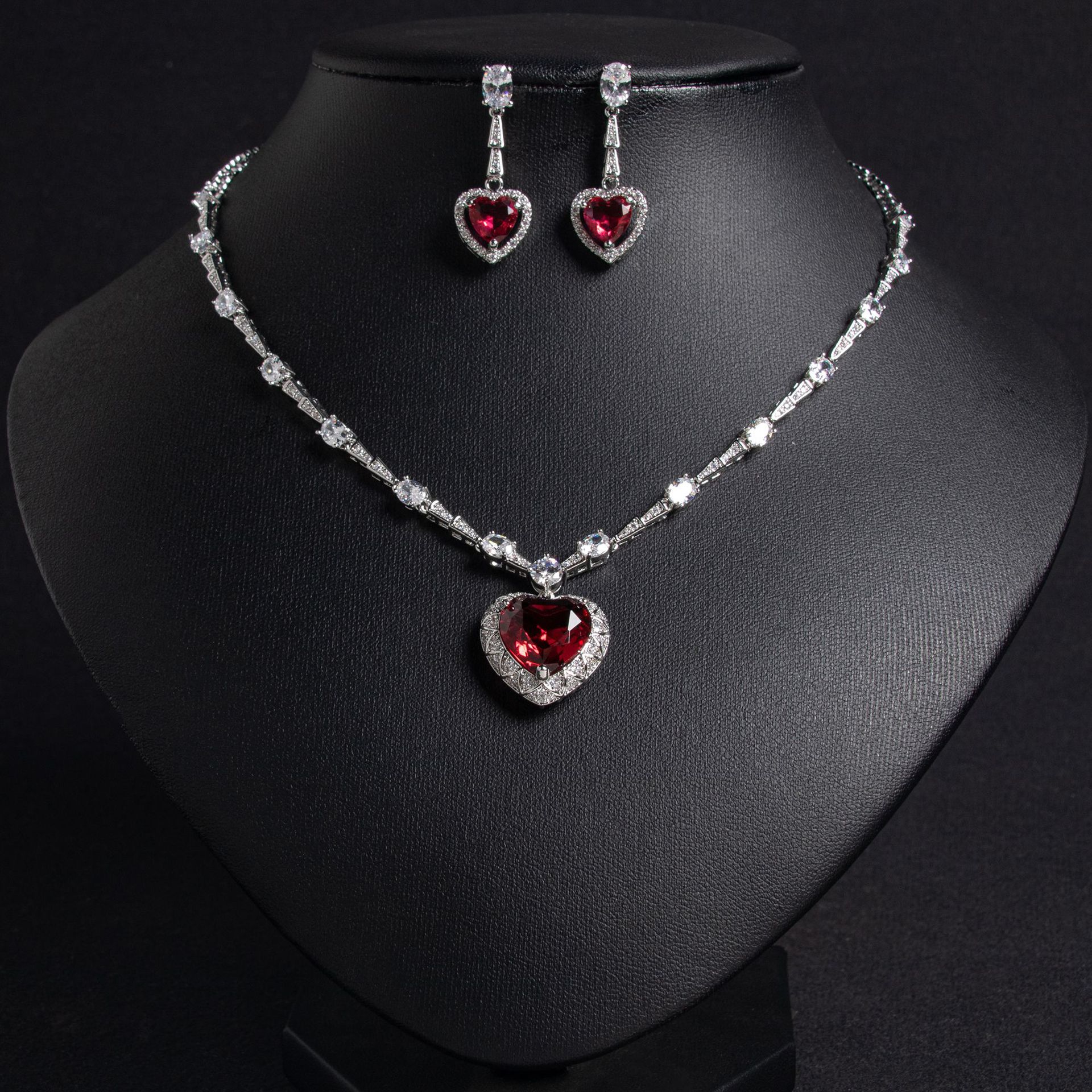 Zircon jewelry set