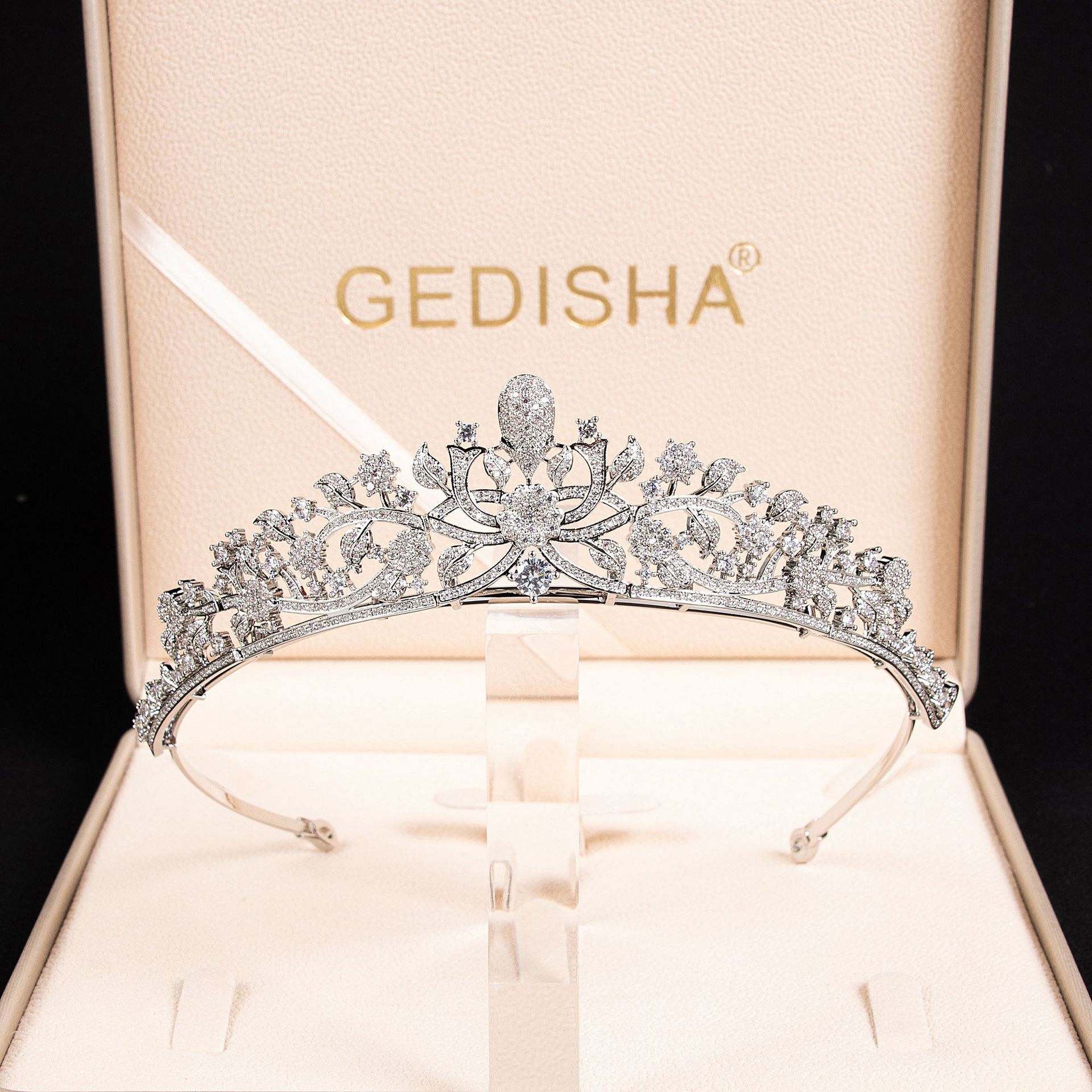 New high quality elegant creative floral crown