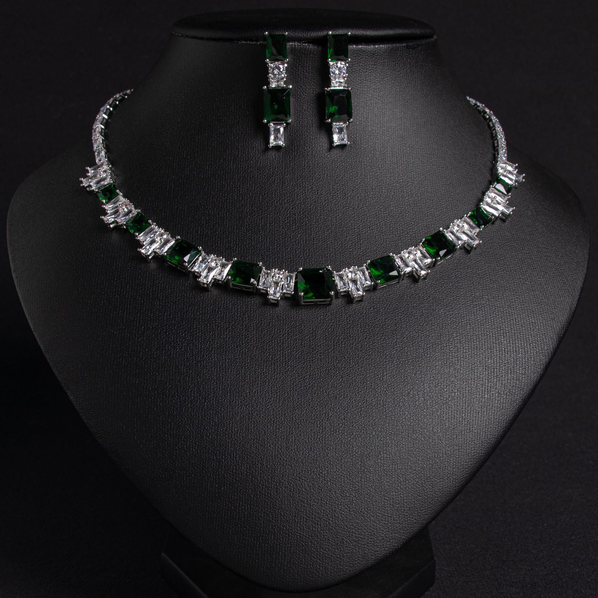 New simple zircon jewelry set