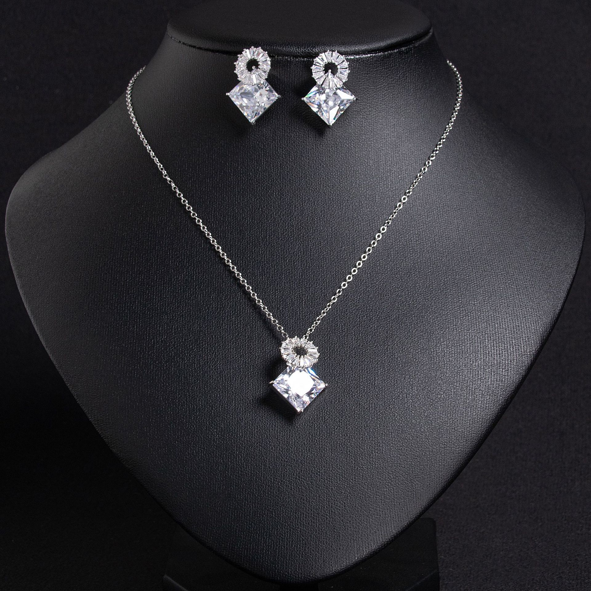 New hot-selling zircon jewelry sets