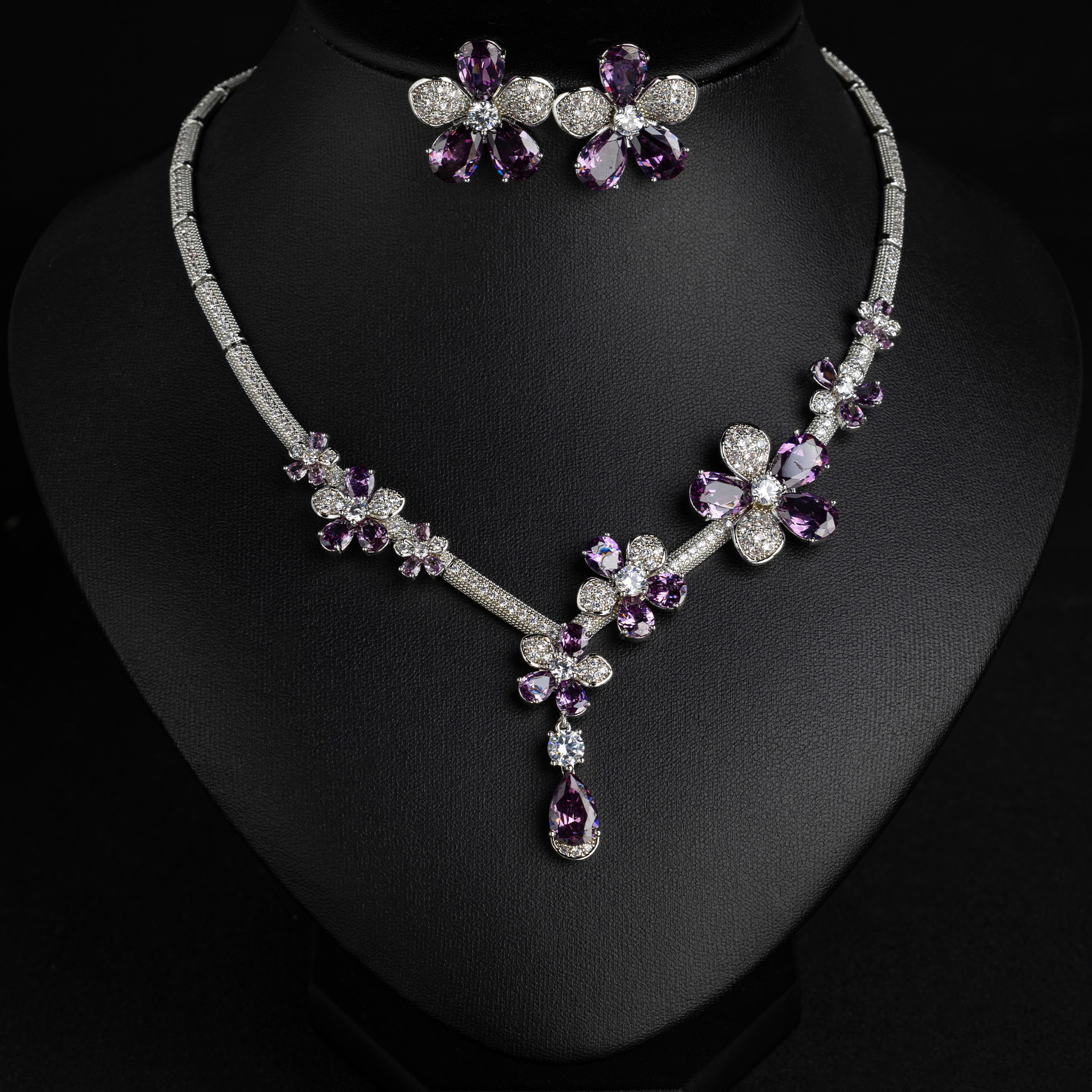 Zircon jewelry set