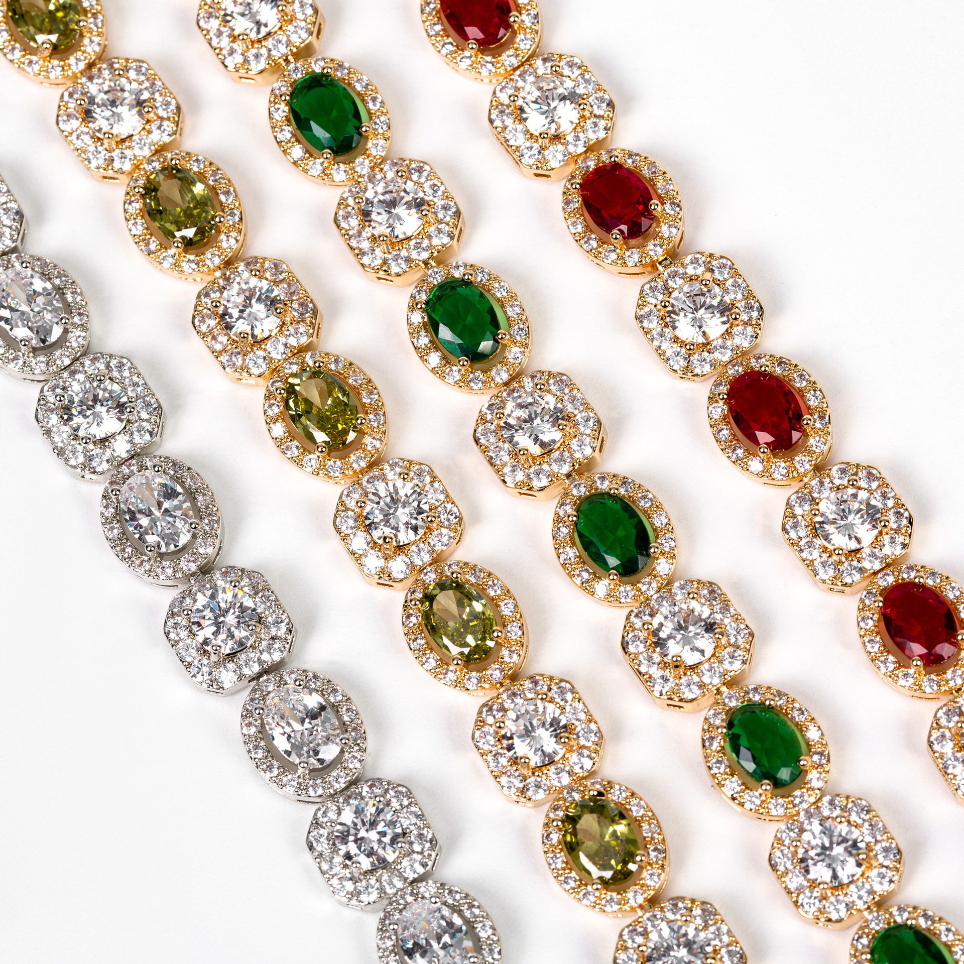 New elegant zircon bracelet