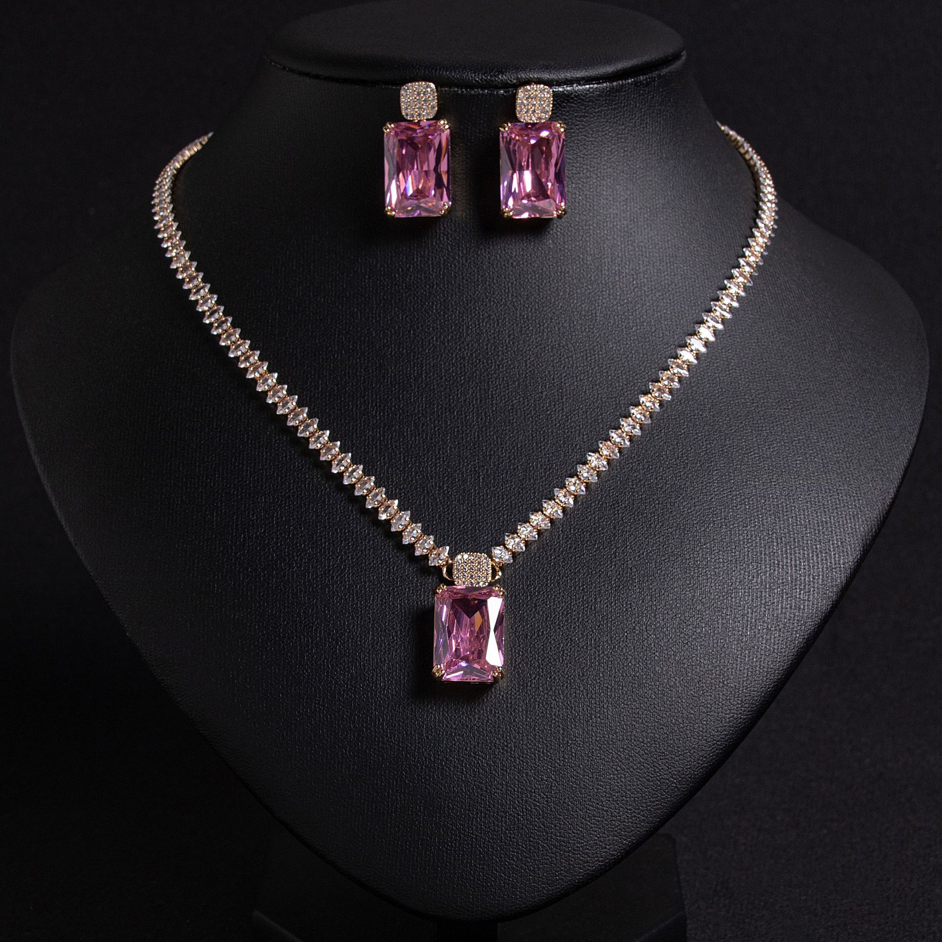 Zircon jewelry set