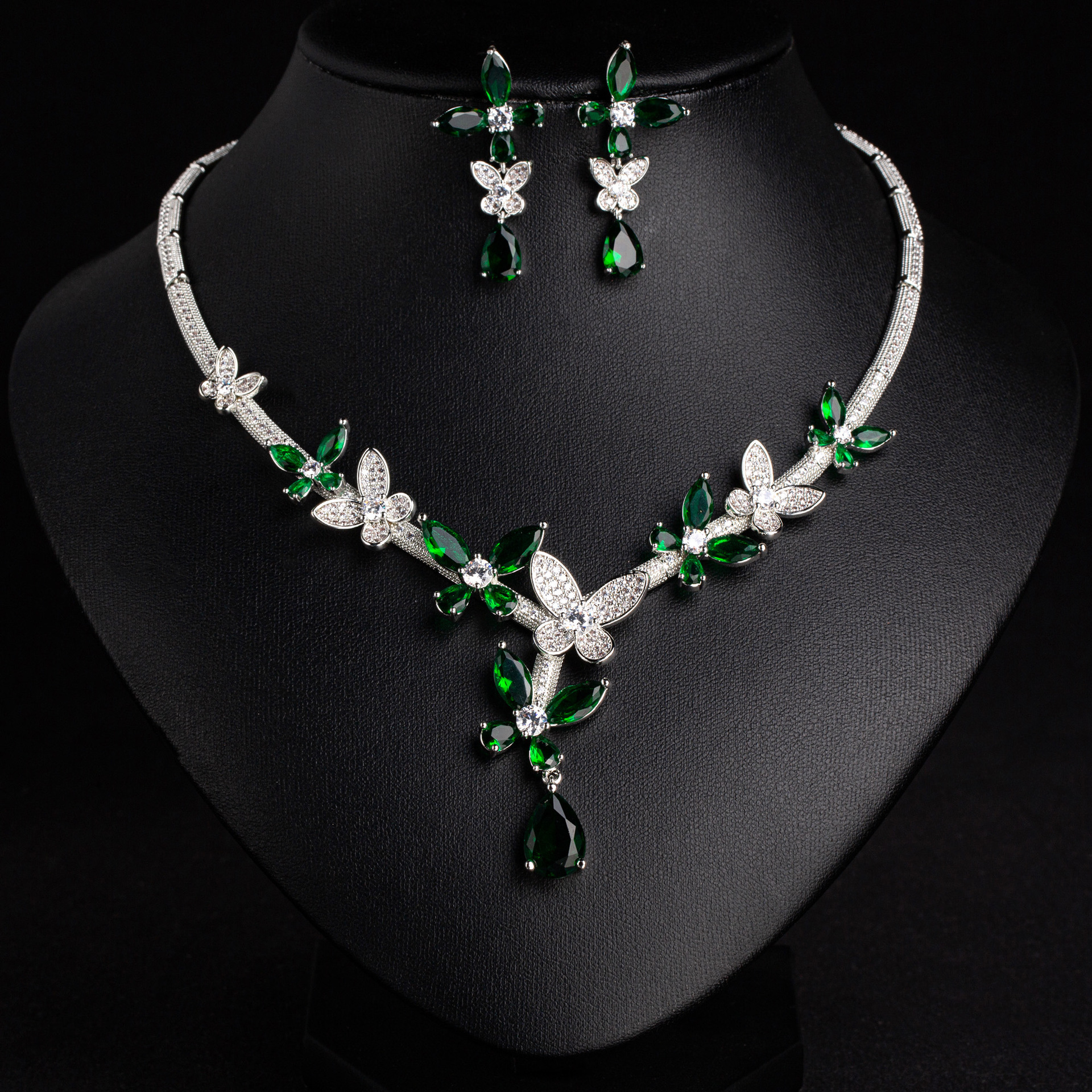Zircon jewelry set