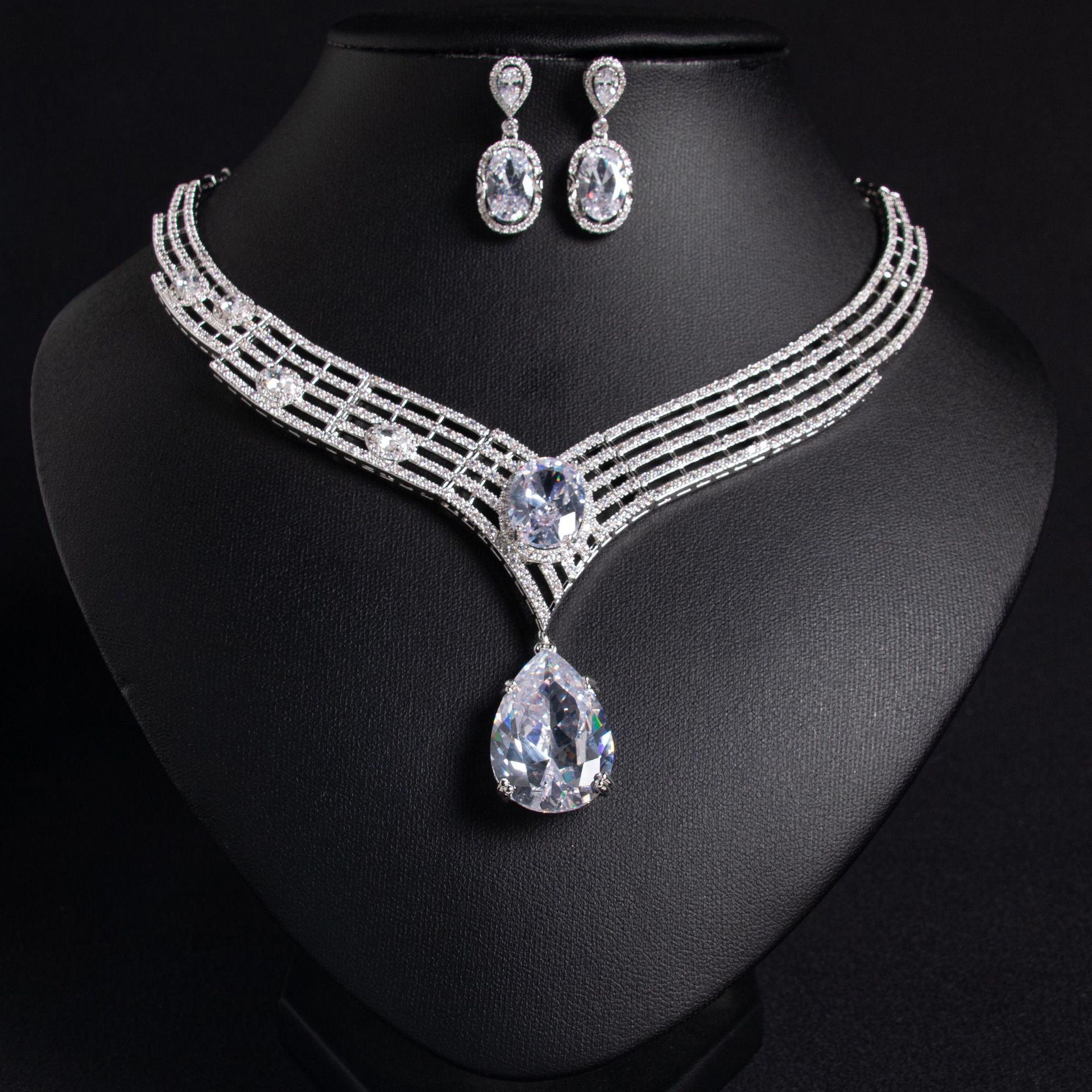 Zircon jewelry set