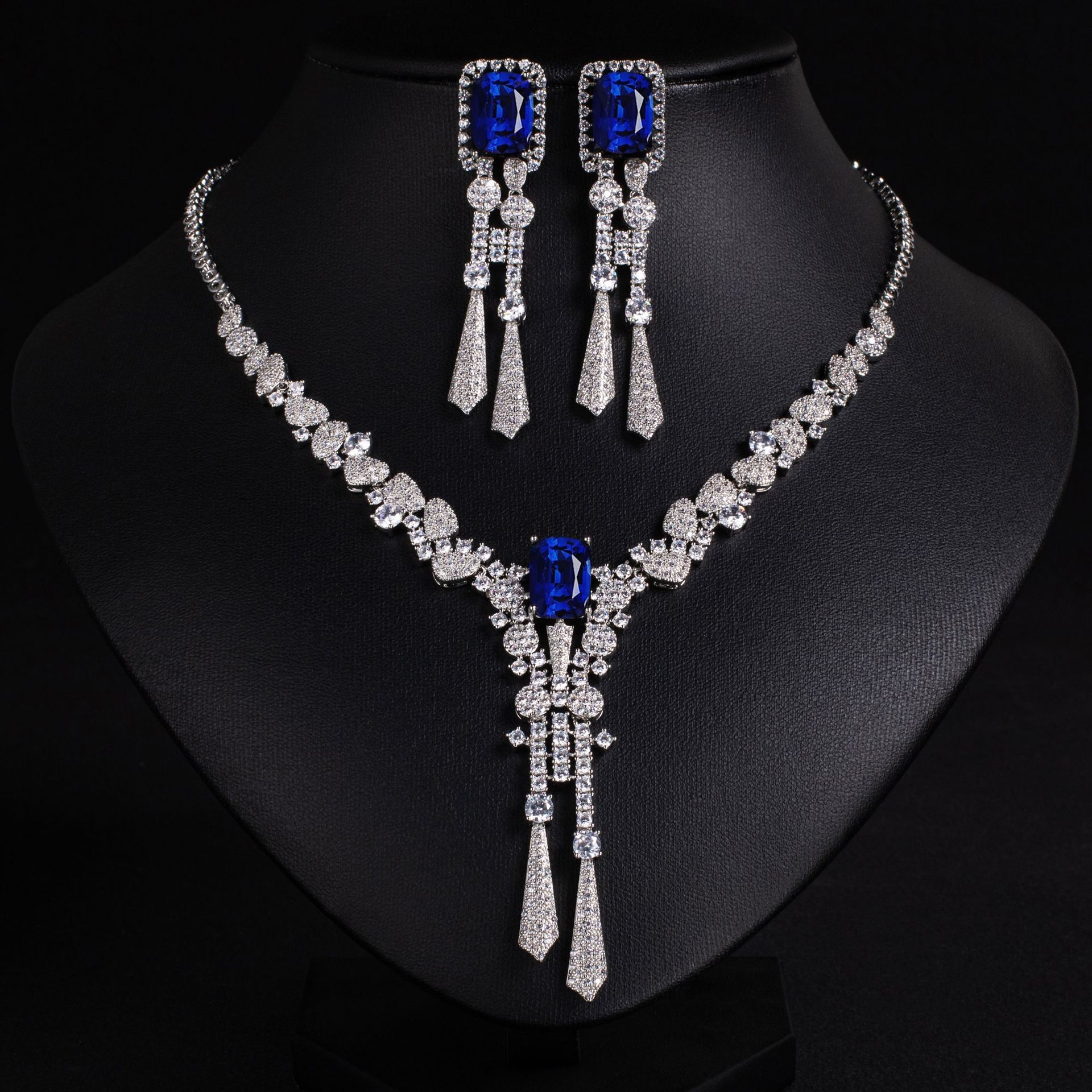 Zircon jewelry set