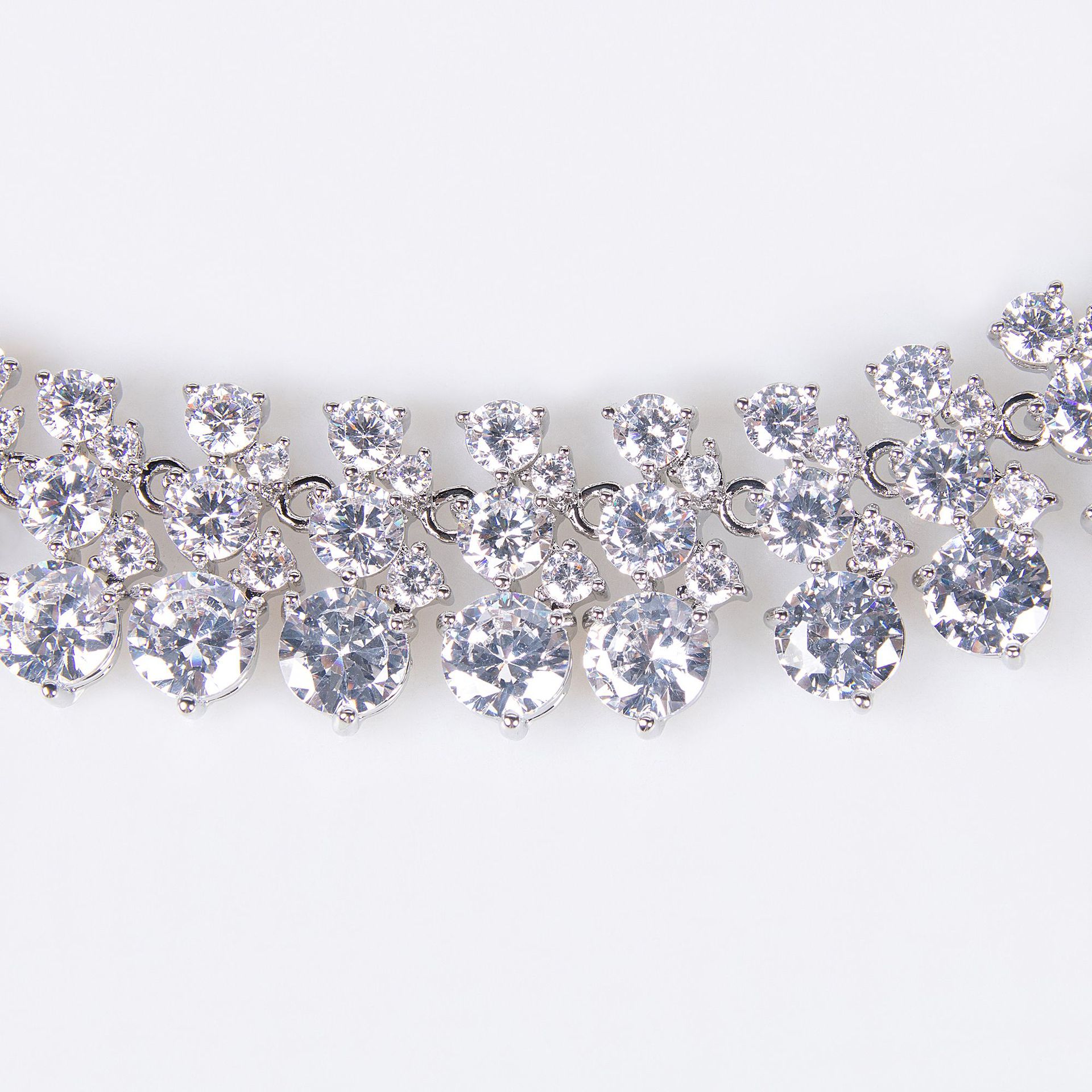 New elegant zircon jewelry set