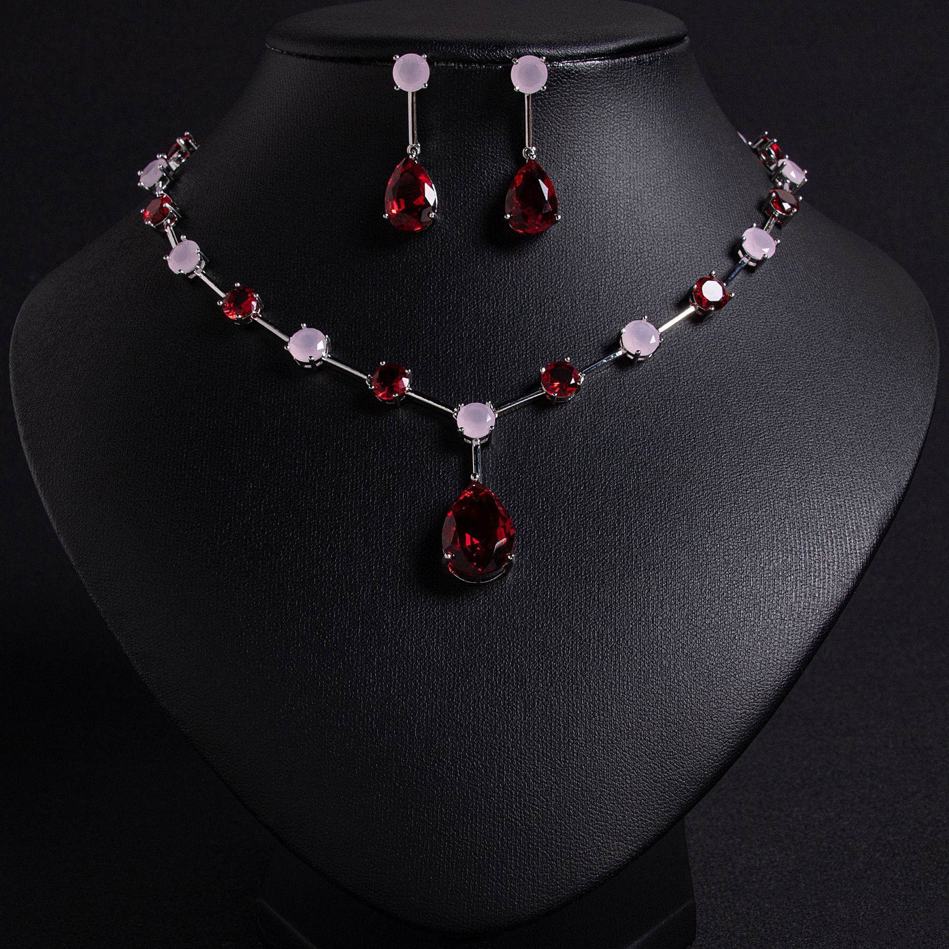 Zircon jewelry set