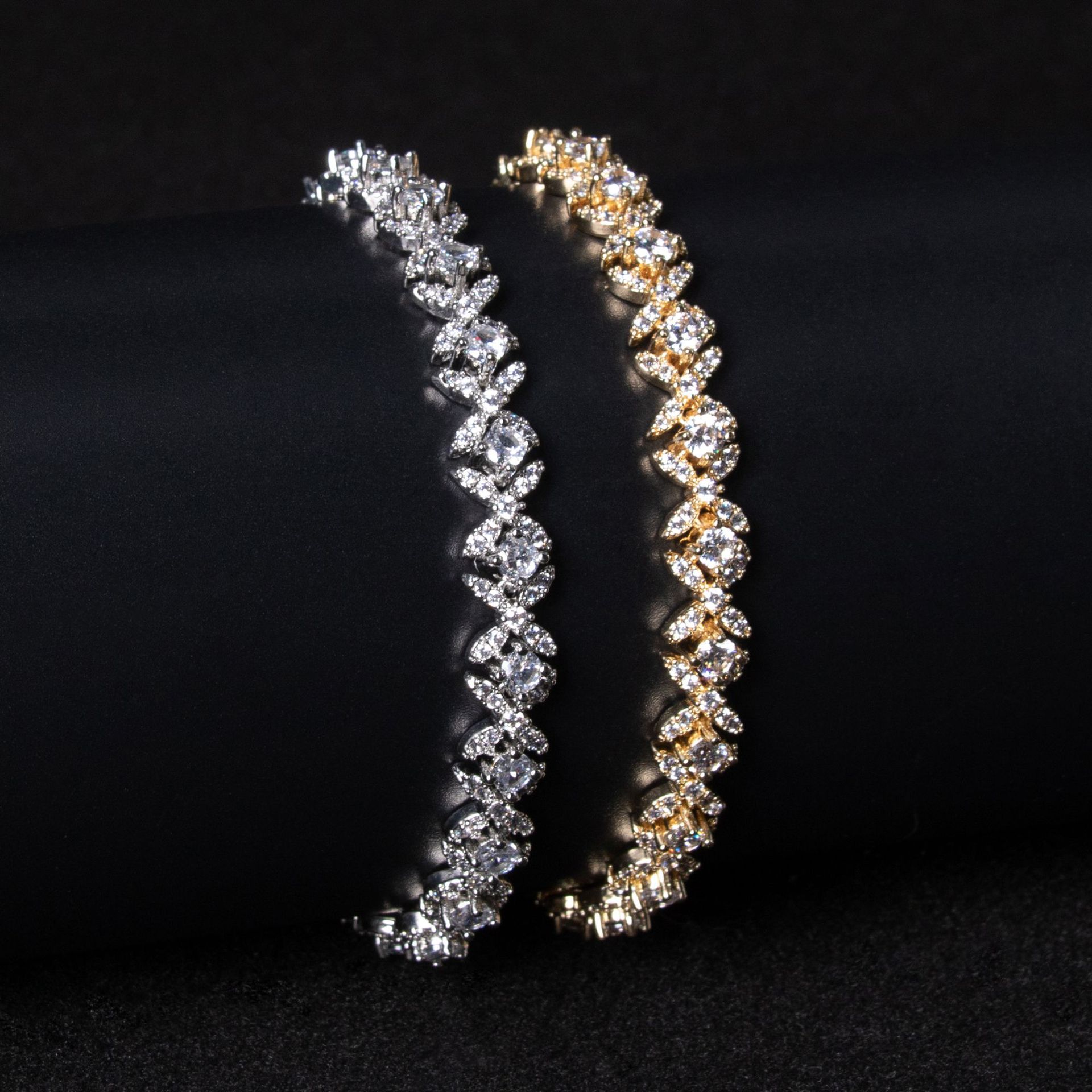 New Shiny Zircon Bracelet