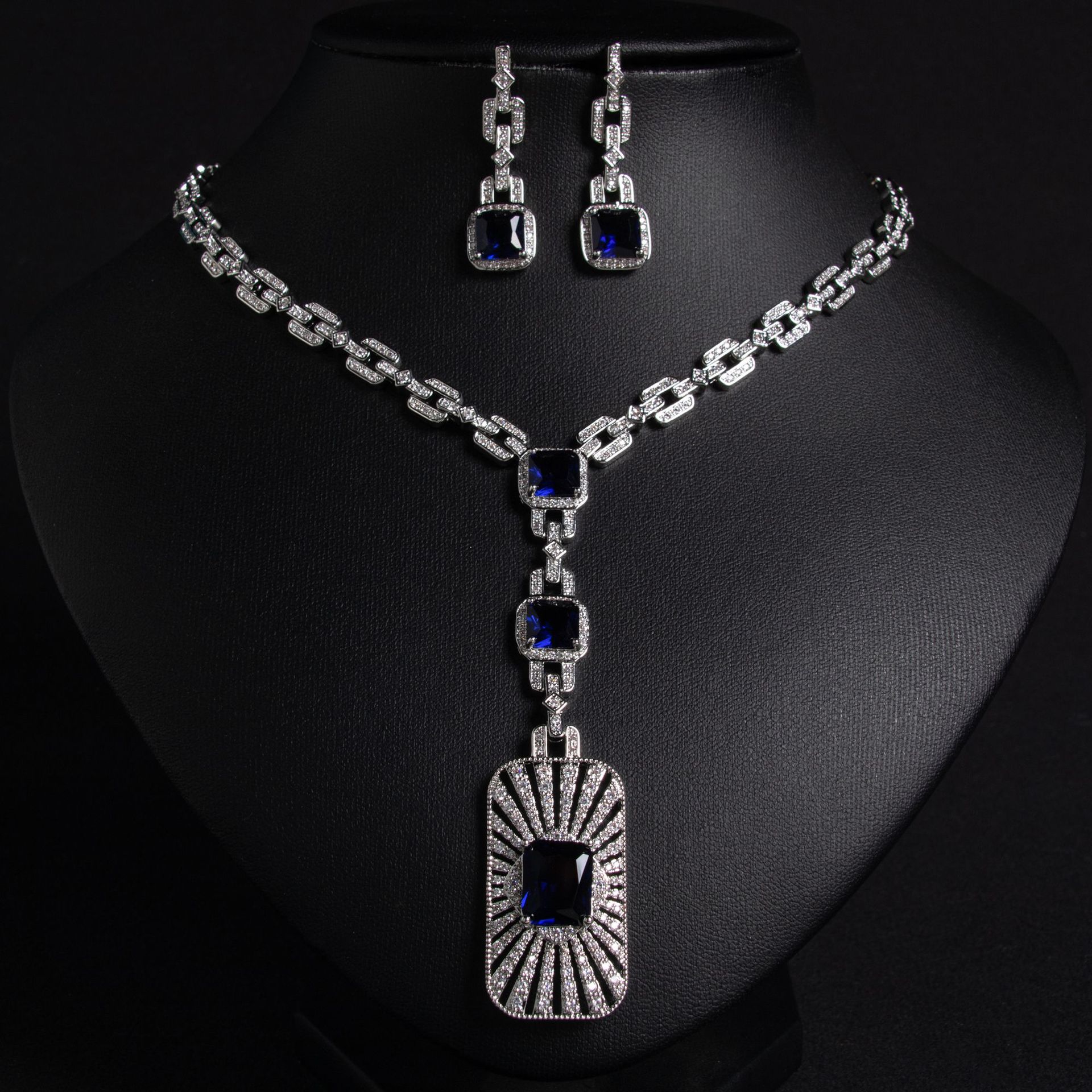 Zircon jewelry set