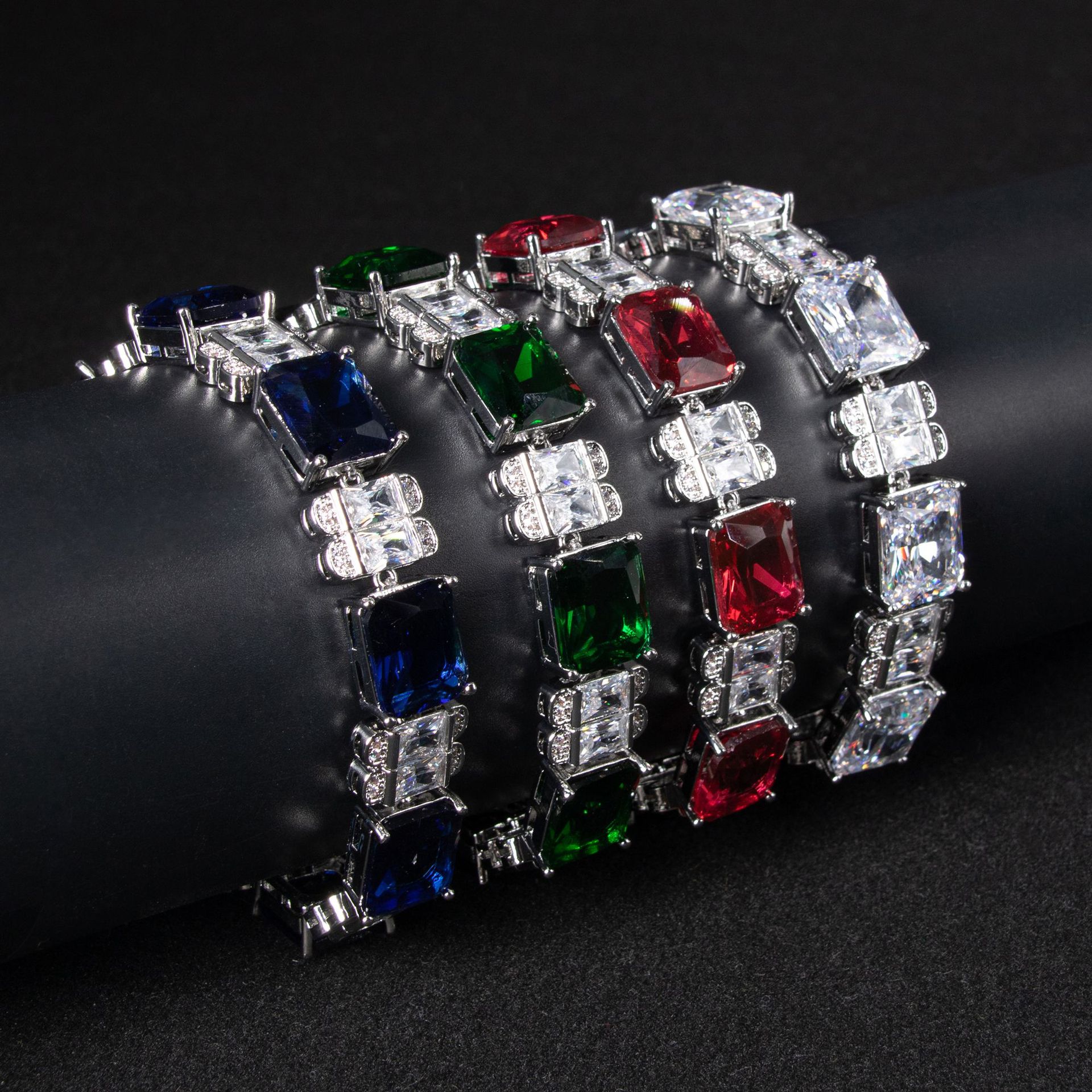 New hot selling zircon bracelet