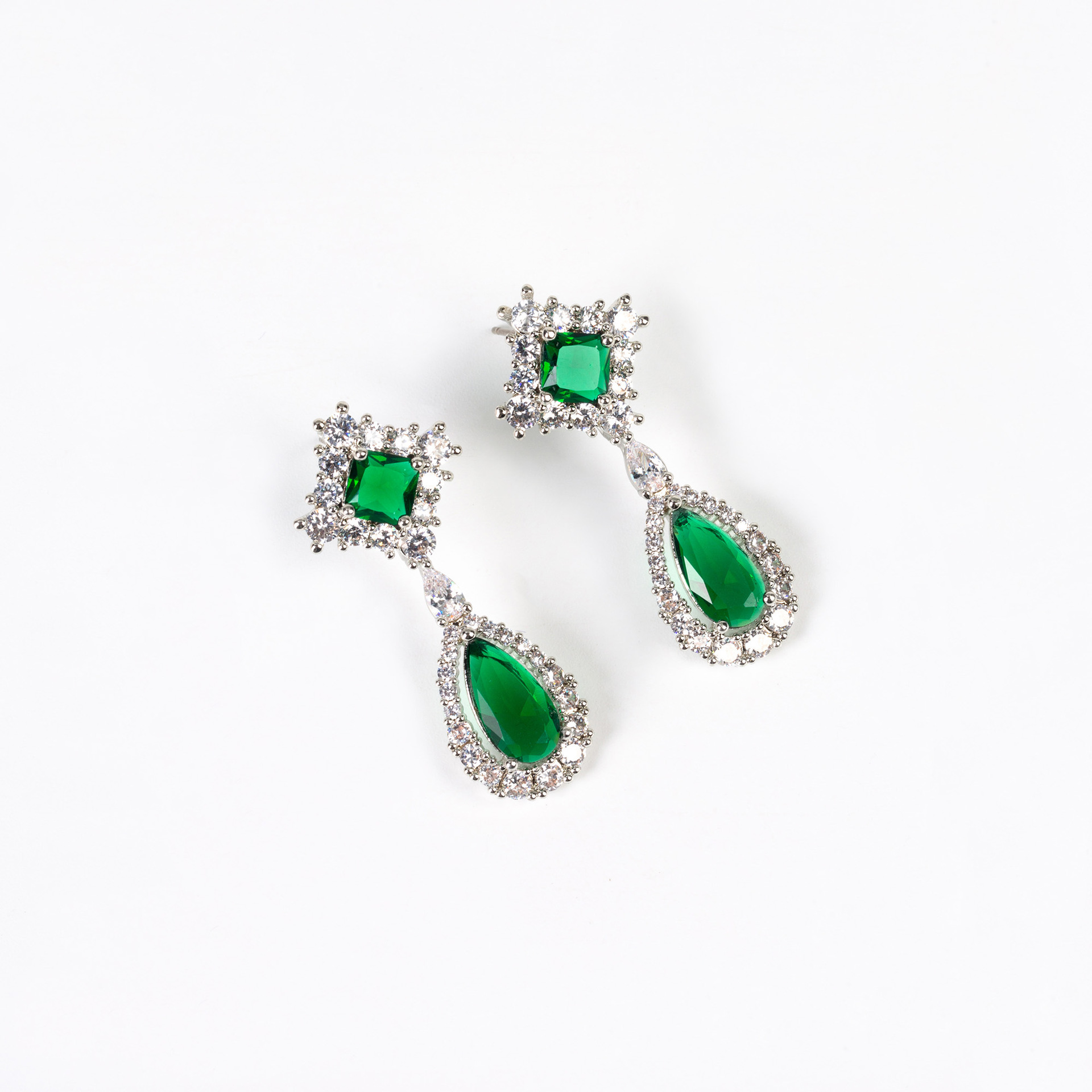 New Louvre Collection Teardrop Zirconia Jewelry Set