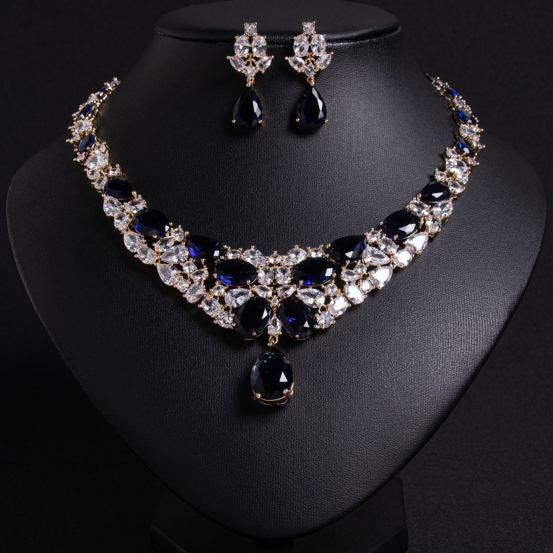 Zircon jewelry set