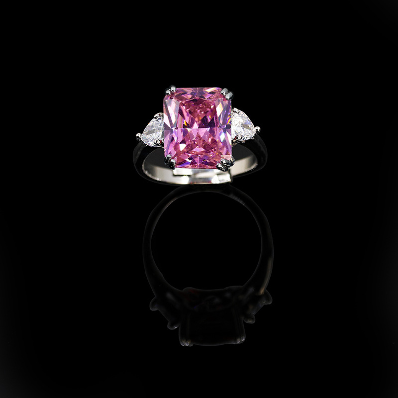 New high quality elegant zircon ring