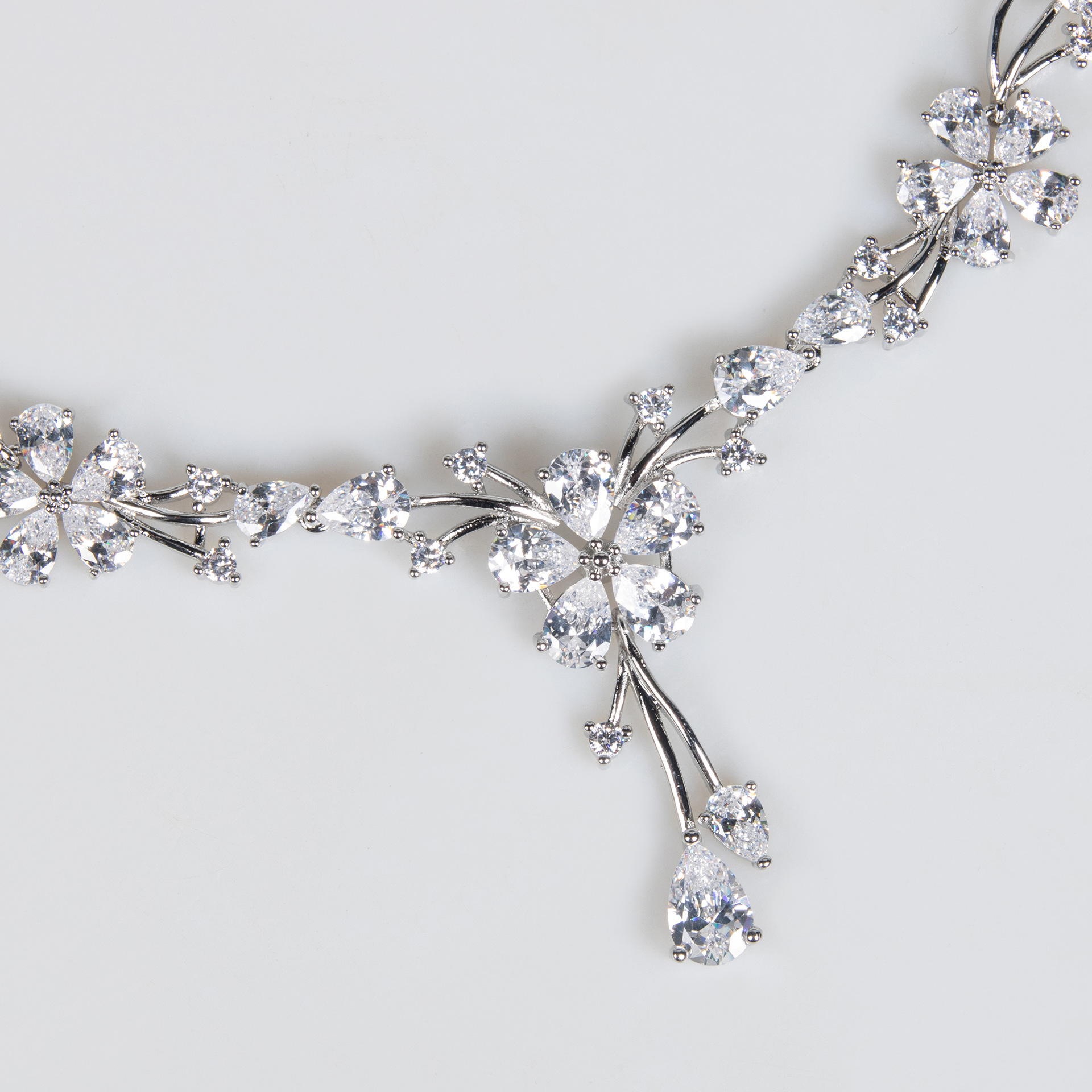 New Flower Branch Zircon Jewelry Set