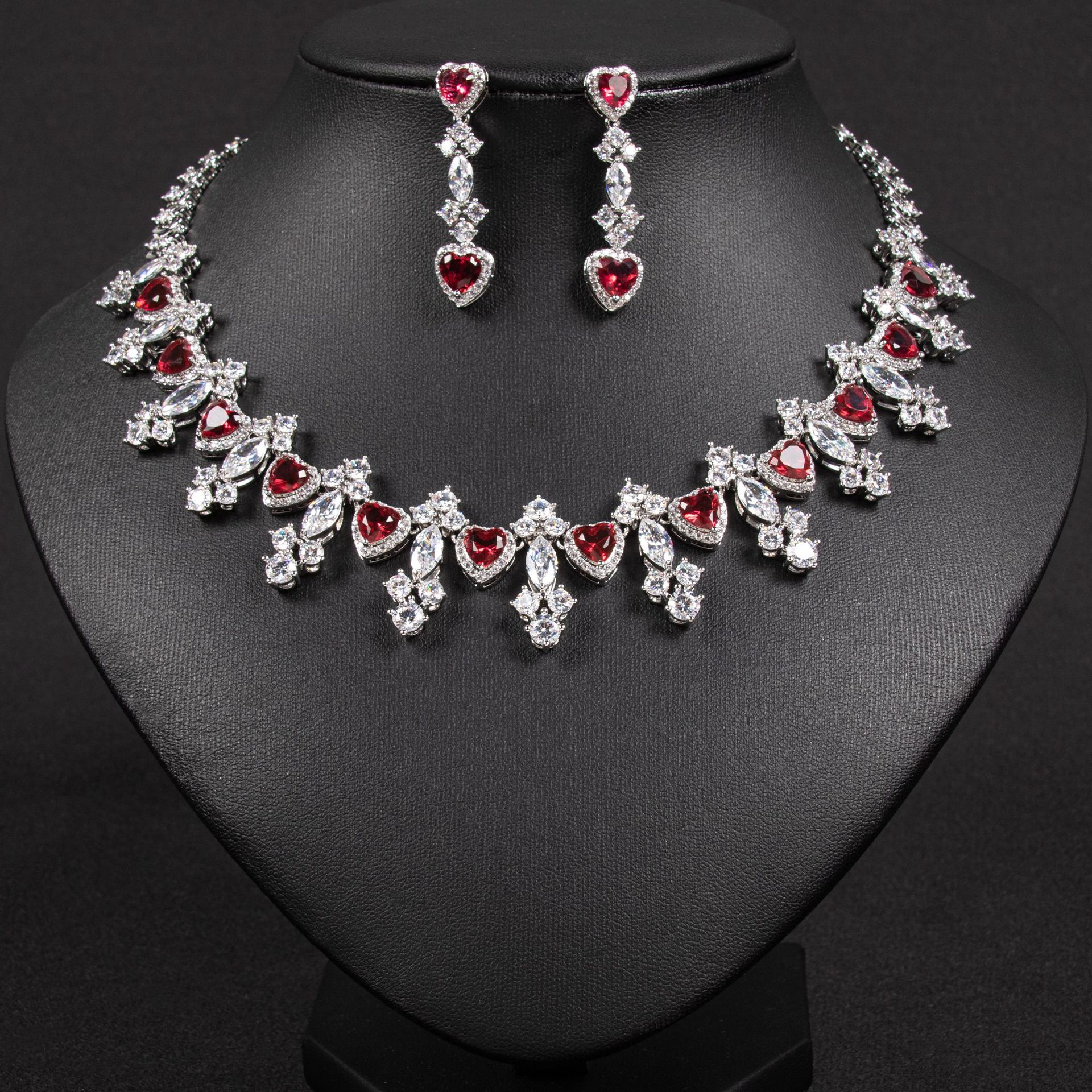 New Creative Heart-Style Zircon Necklace and Earring Set