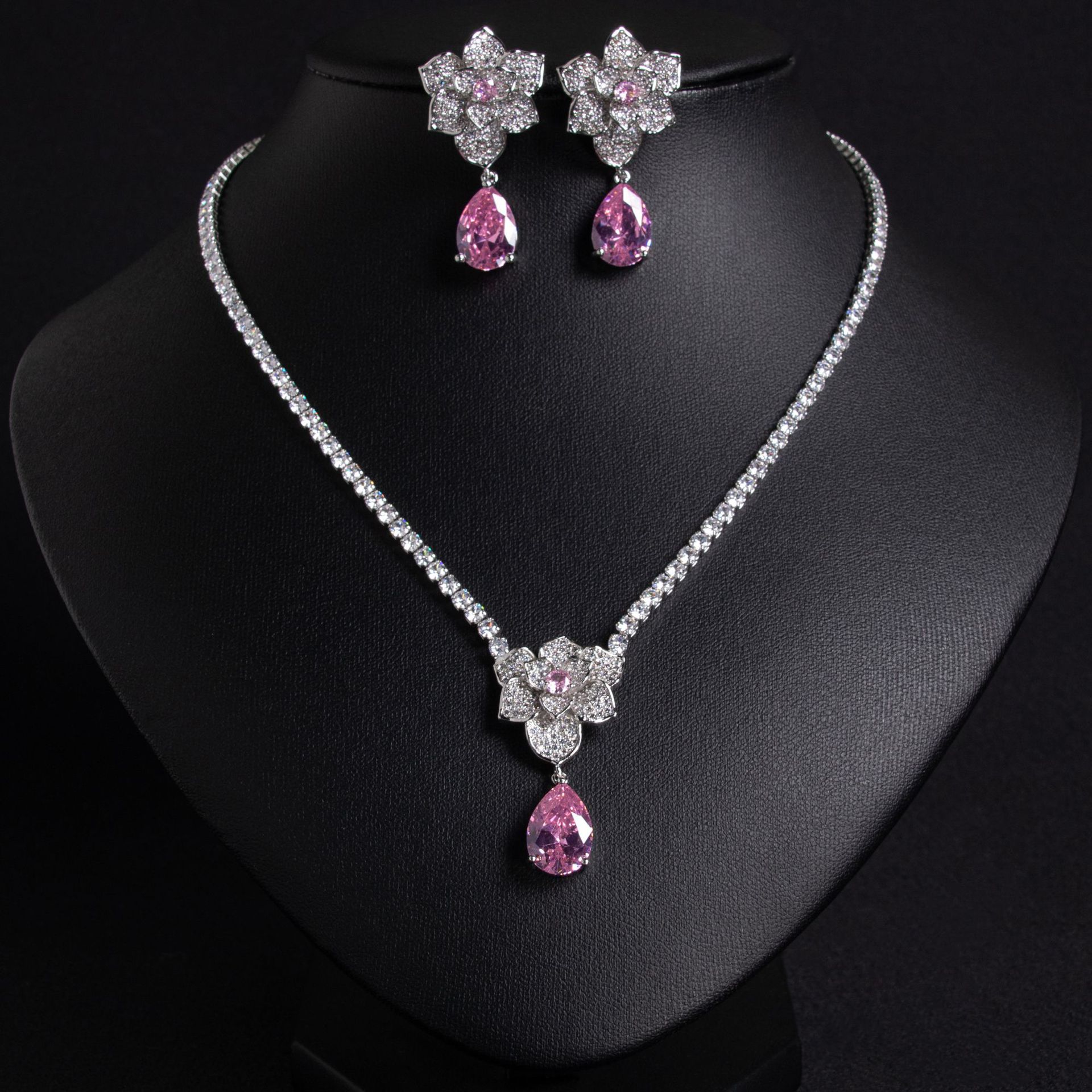 Zircon jewelry set