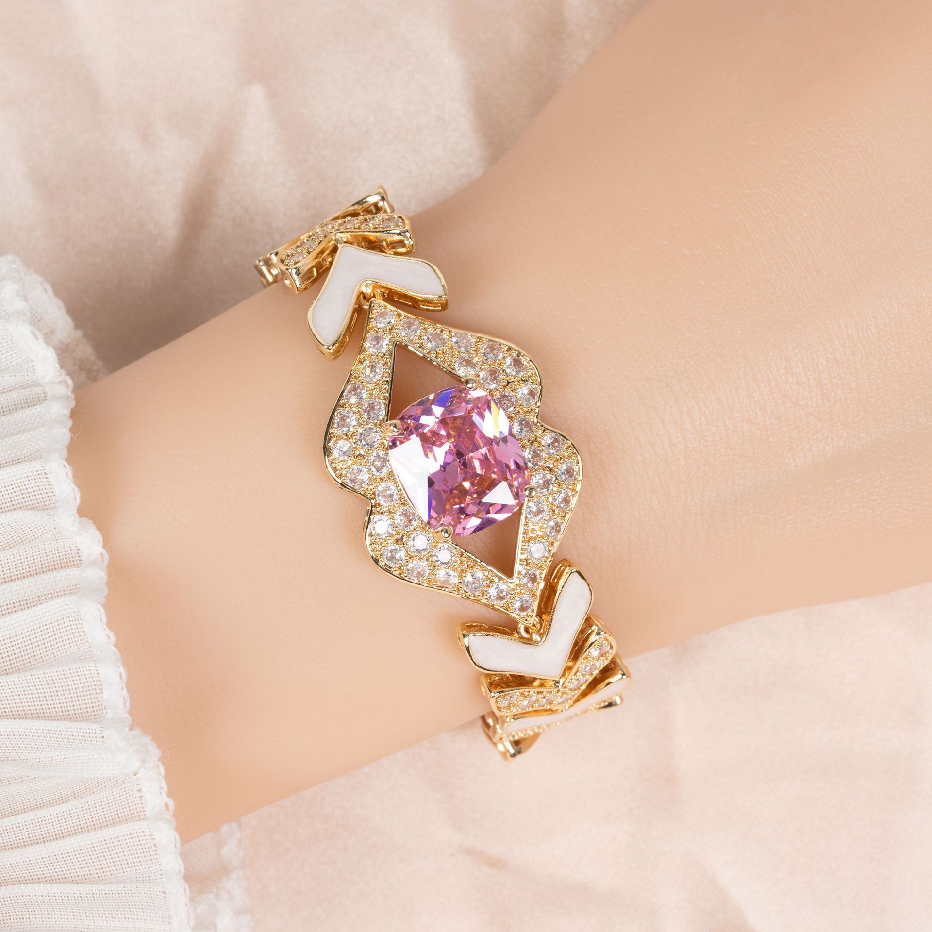 New design zircon bracelet