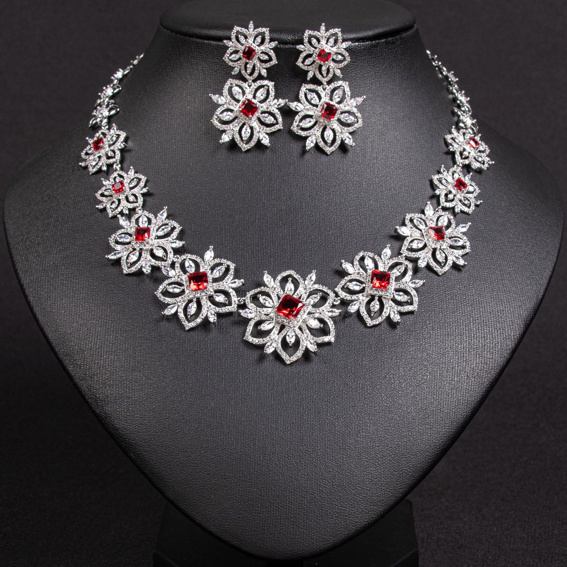 Zircon jewelry set