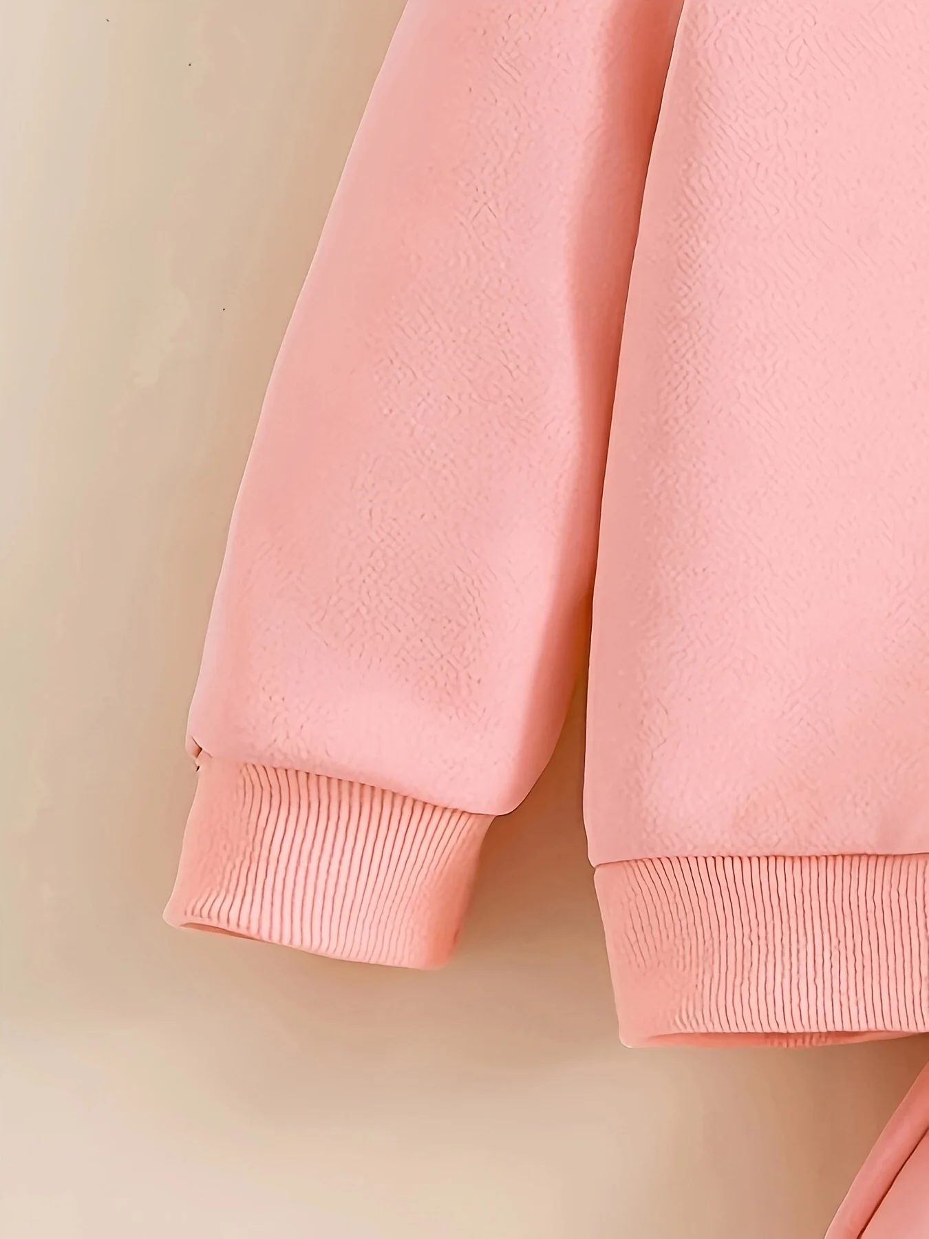 Fleece set for girl: sweatshirt with cat print and pants