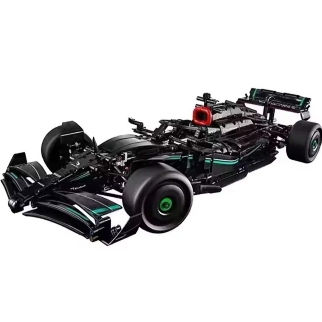 Mercedes Classic Sports Car Model Building Kit – 1:8 Scale