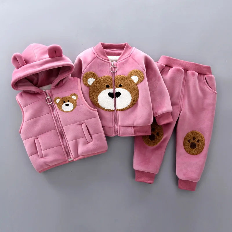 Three-piece fall-winter set for babies