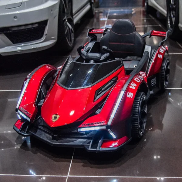 Rechargeable electric car for children aged 1 to 5 years