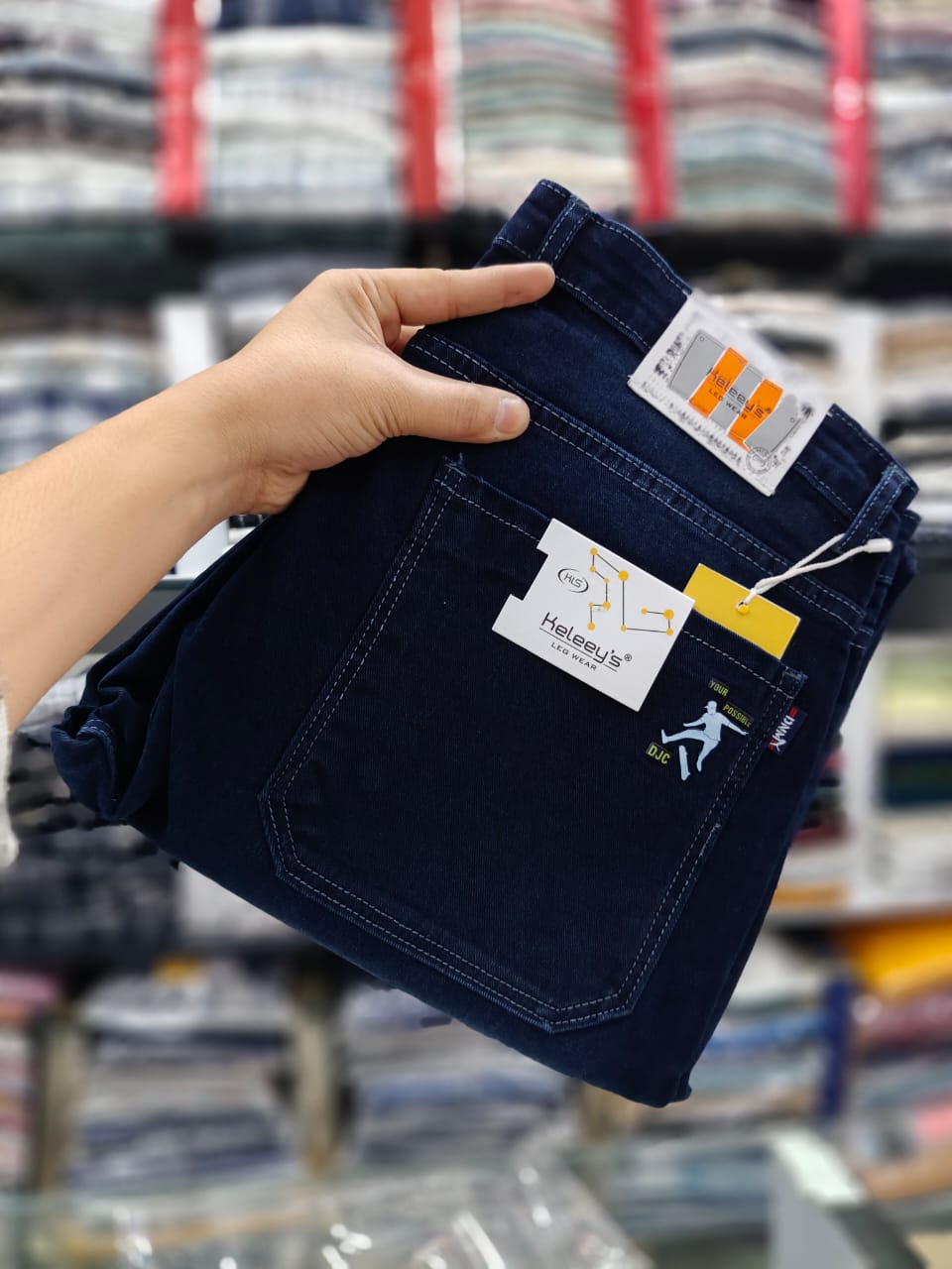Men's Dark Blue Jeans
