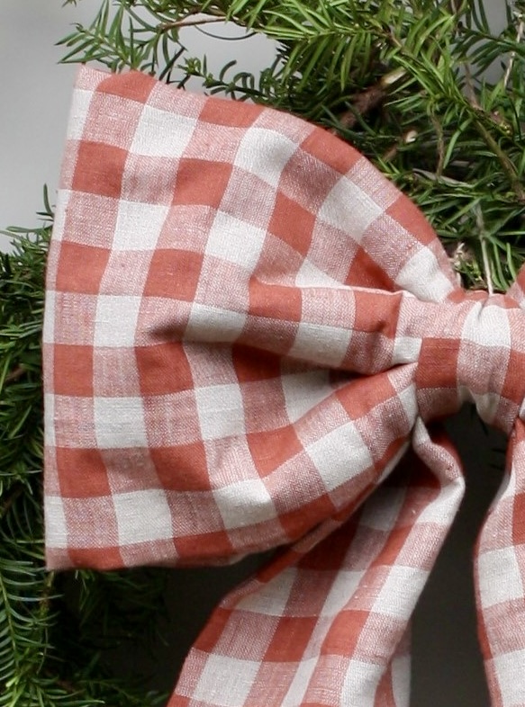  Linen Bow 