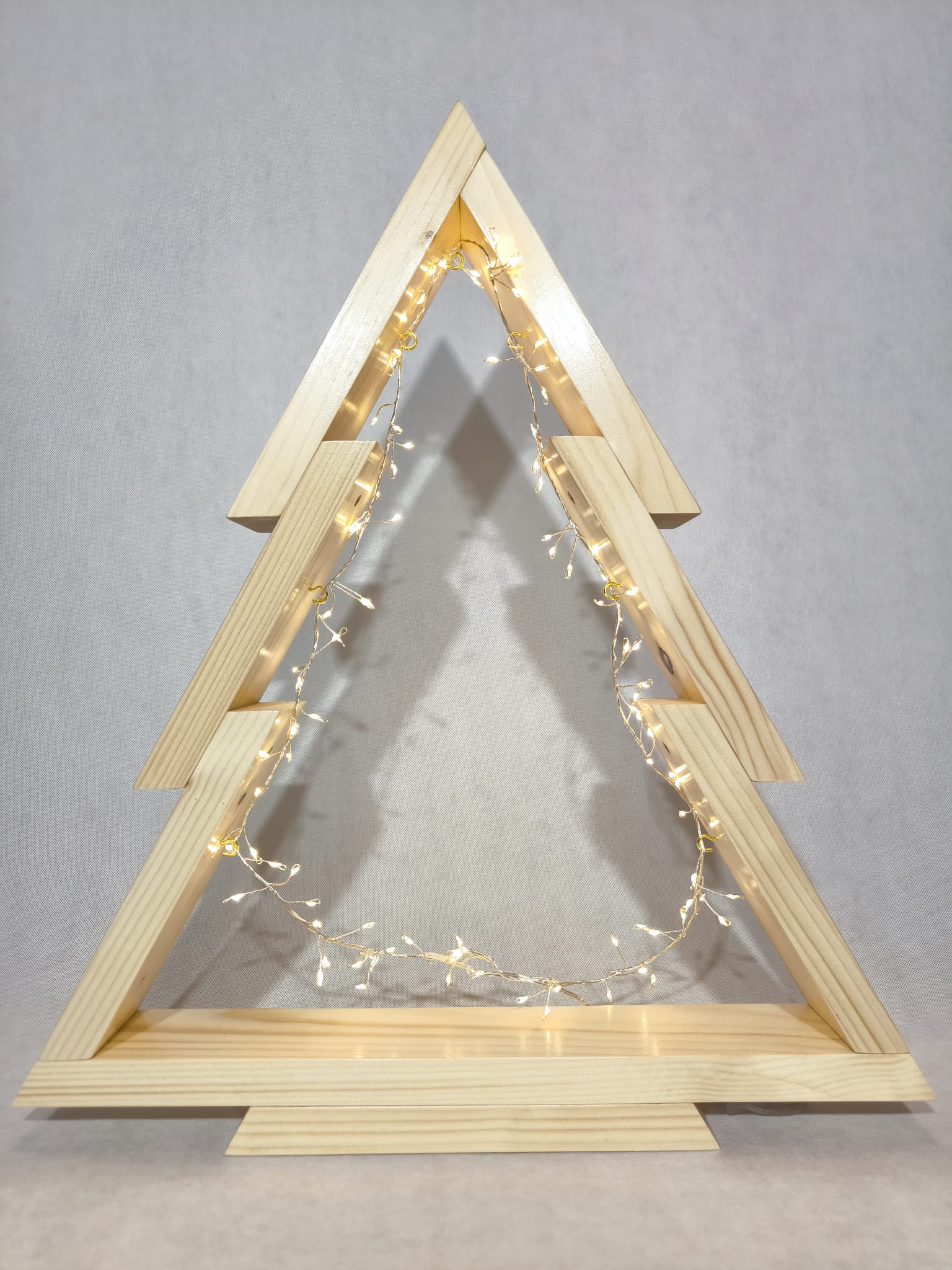 Drewniane stojaki choinkowe