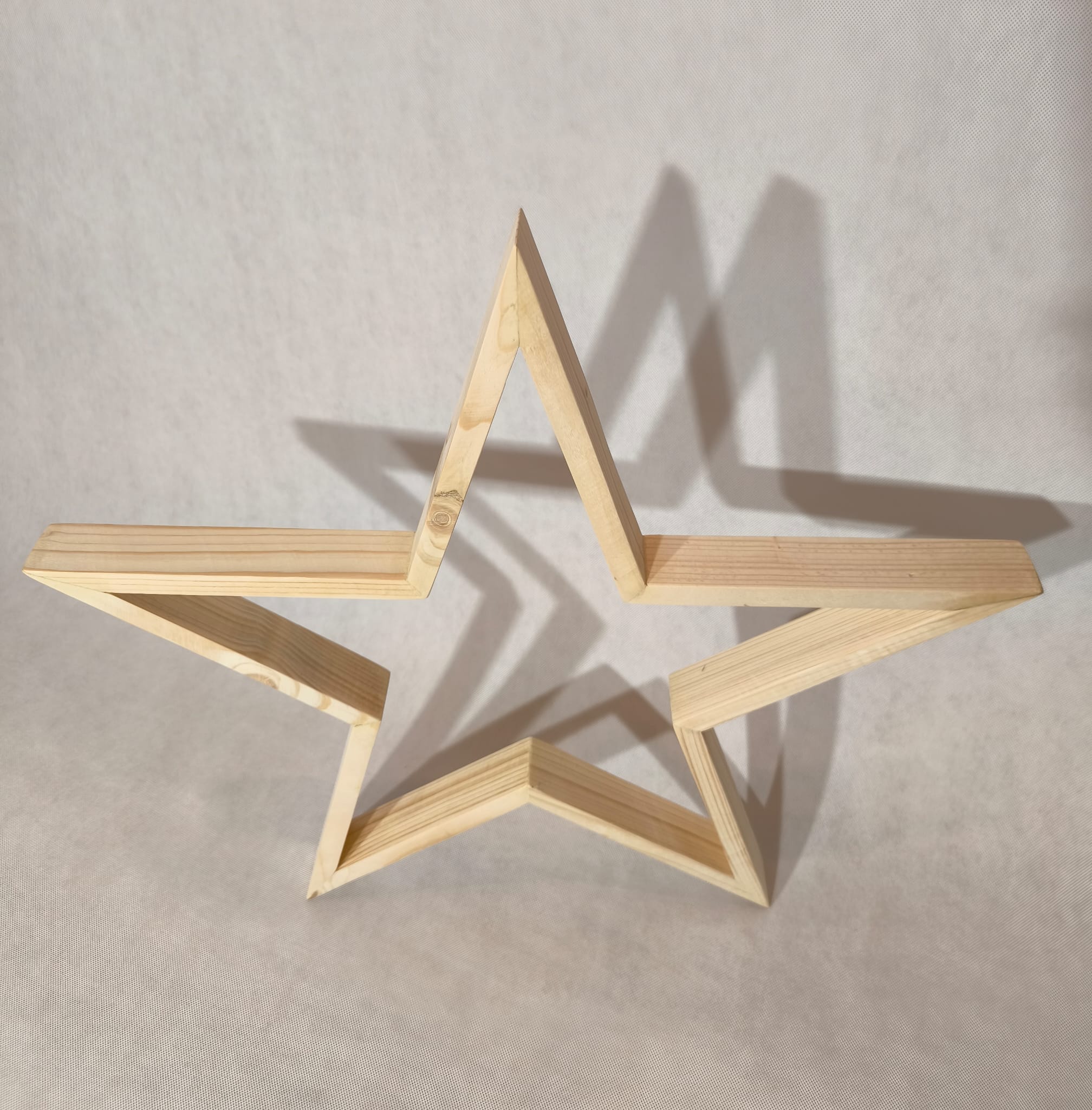 Gwiazda z drewna