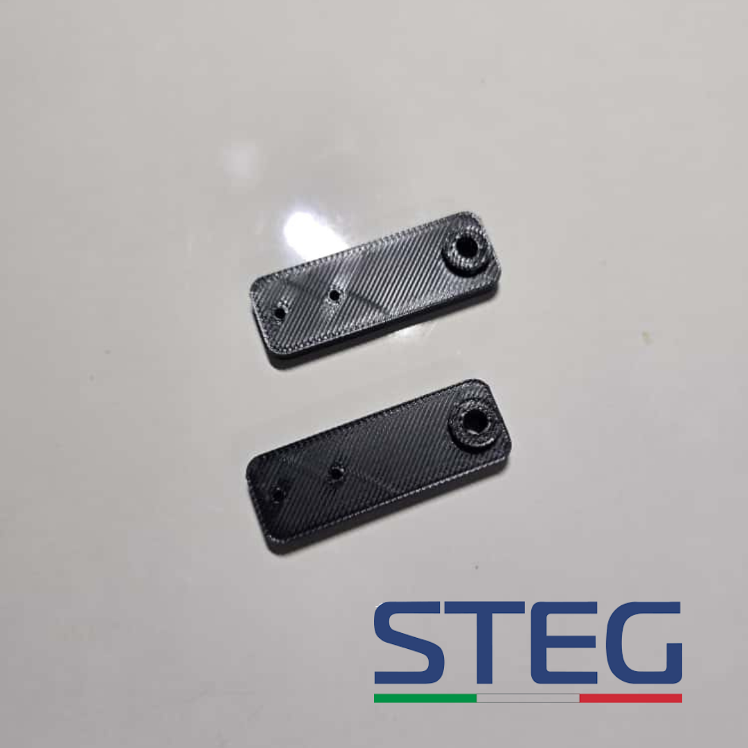 Coppia Piedini per  Amplificatori Steg serie K