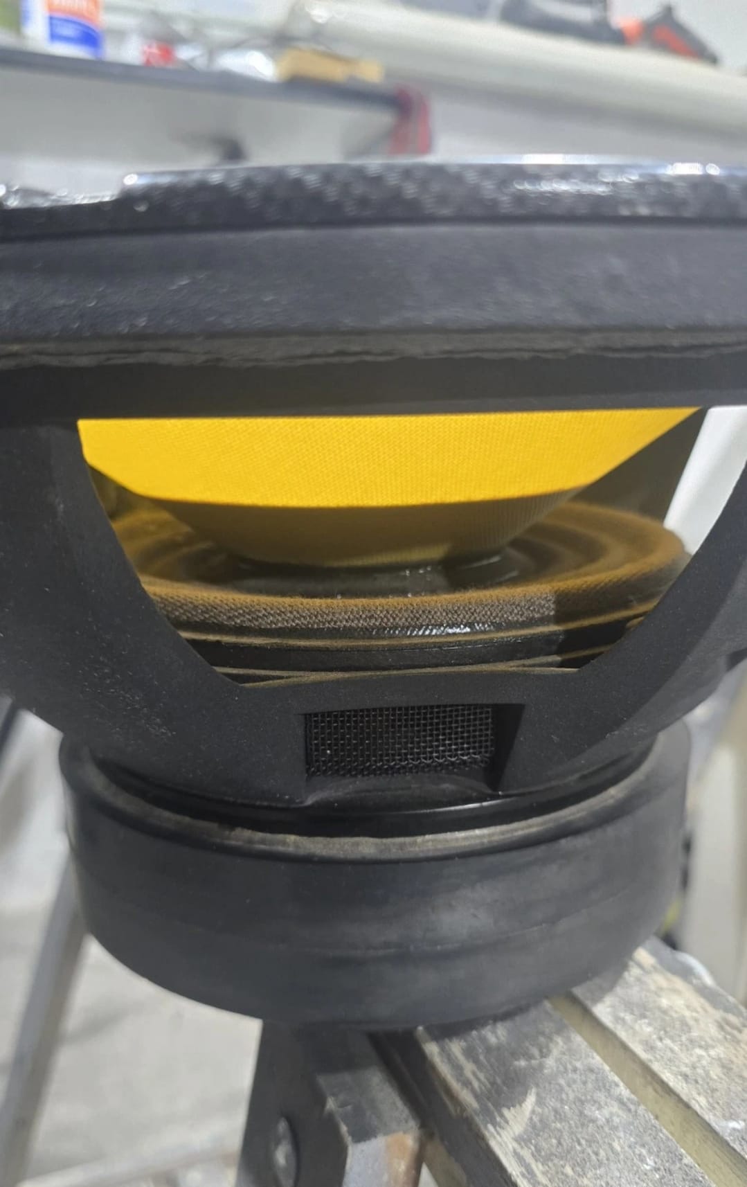 Subwoofer AudioSystem 32cm