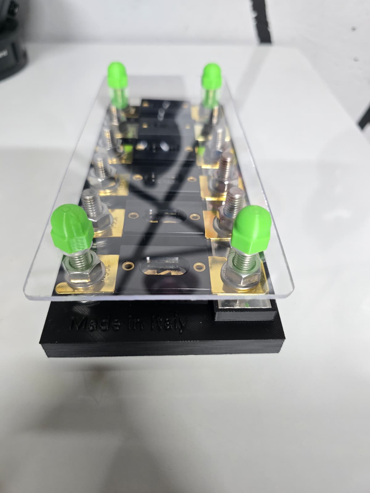 Sdoppiatore di alimentazione a 6 posizioni