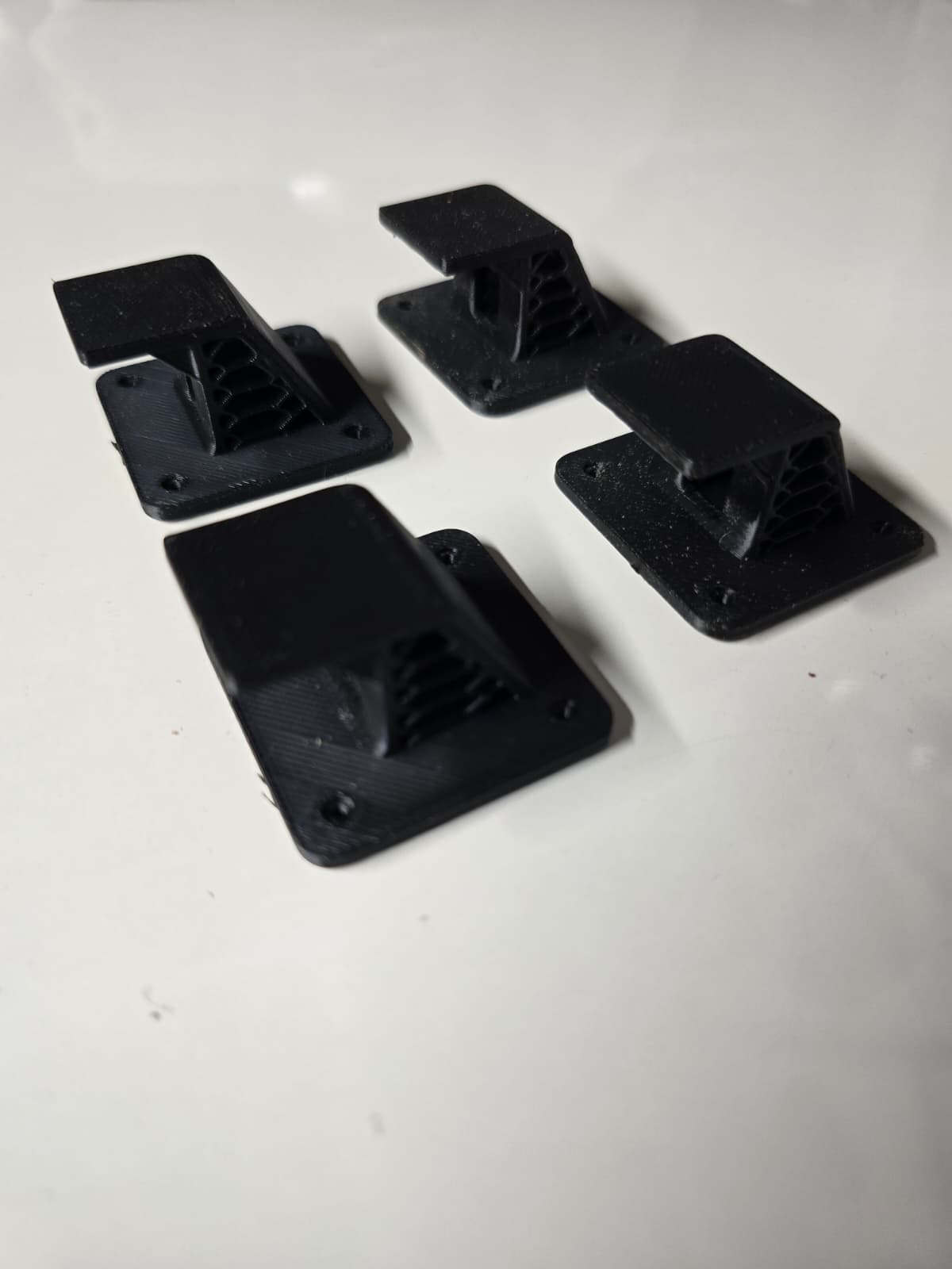 Piedini Distanziatori per Amplificatori