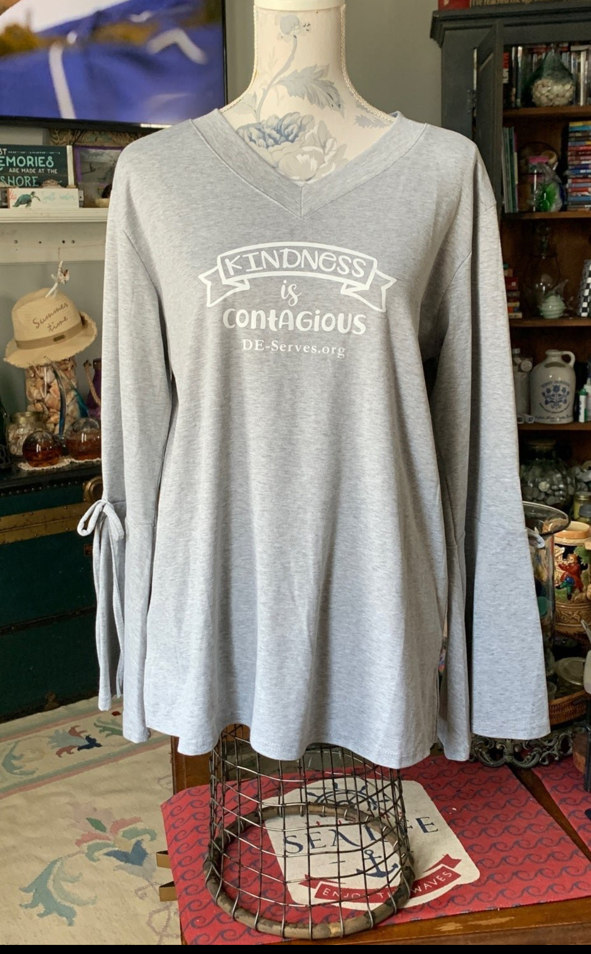 Kindness is Contagious Grey Sweatshirt NWOT