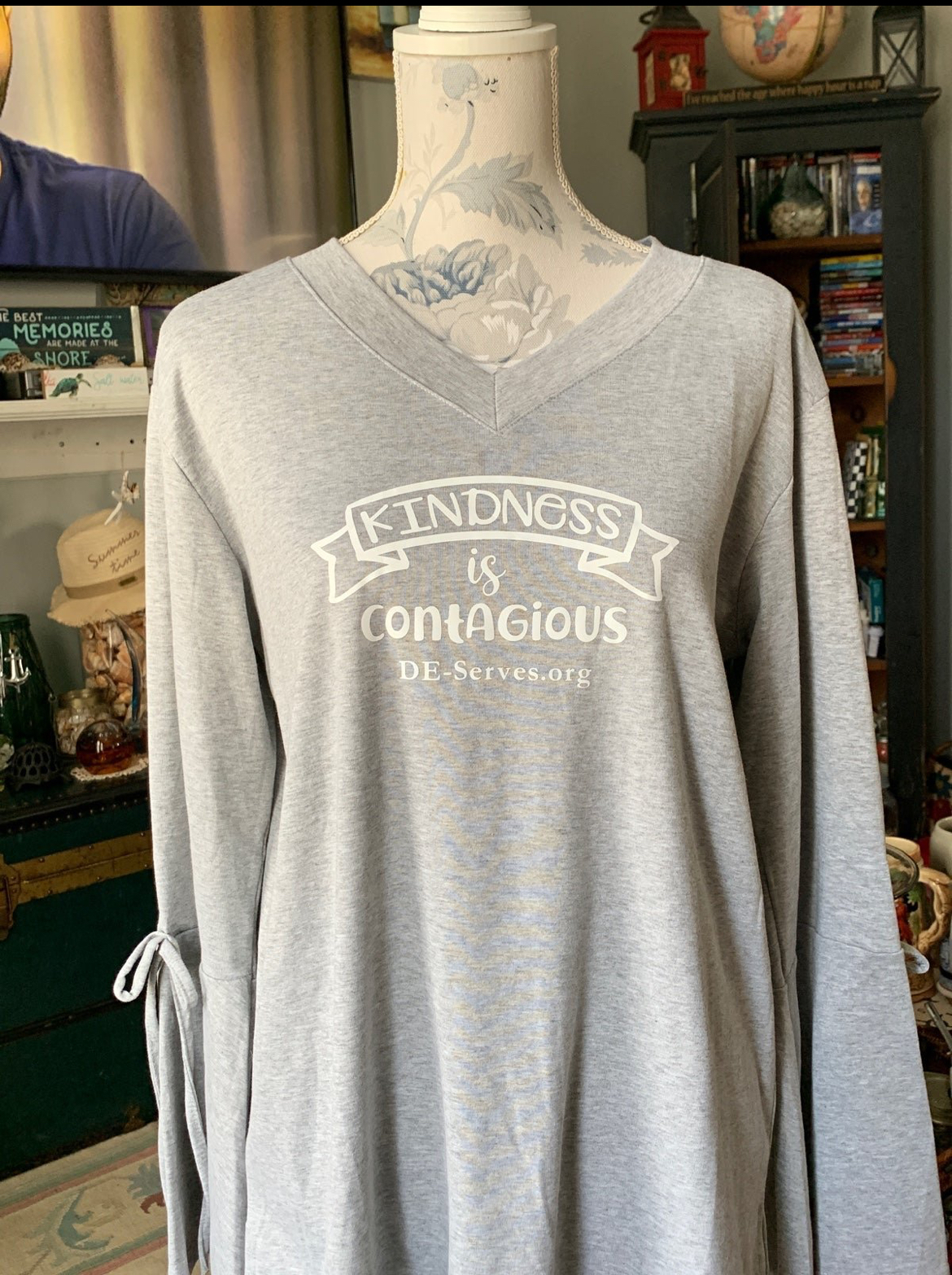 Kindness is Contagious Grey Sweatshirt NWOT